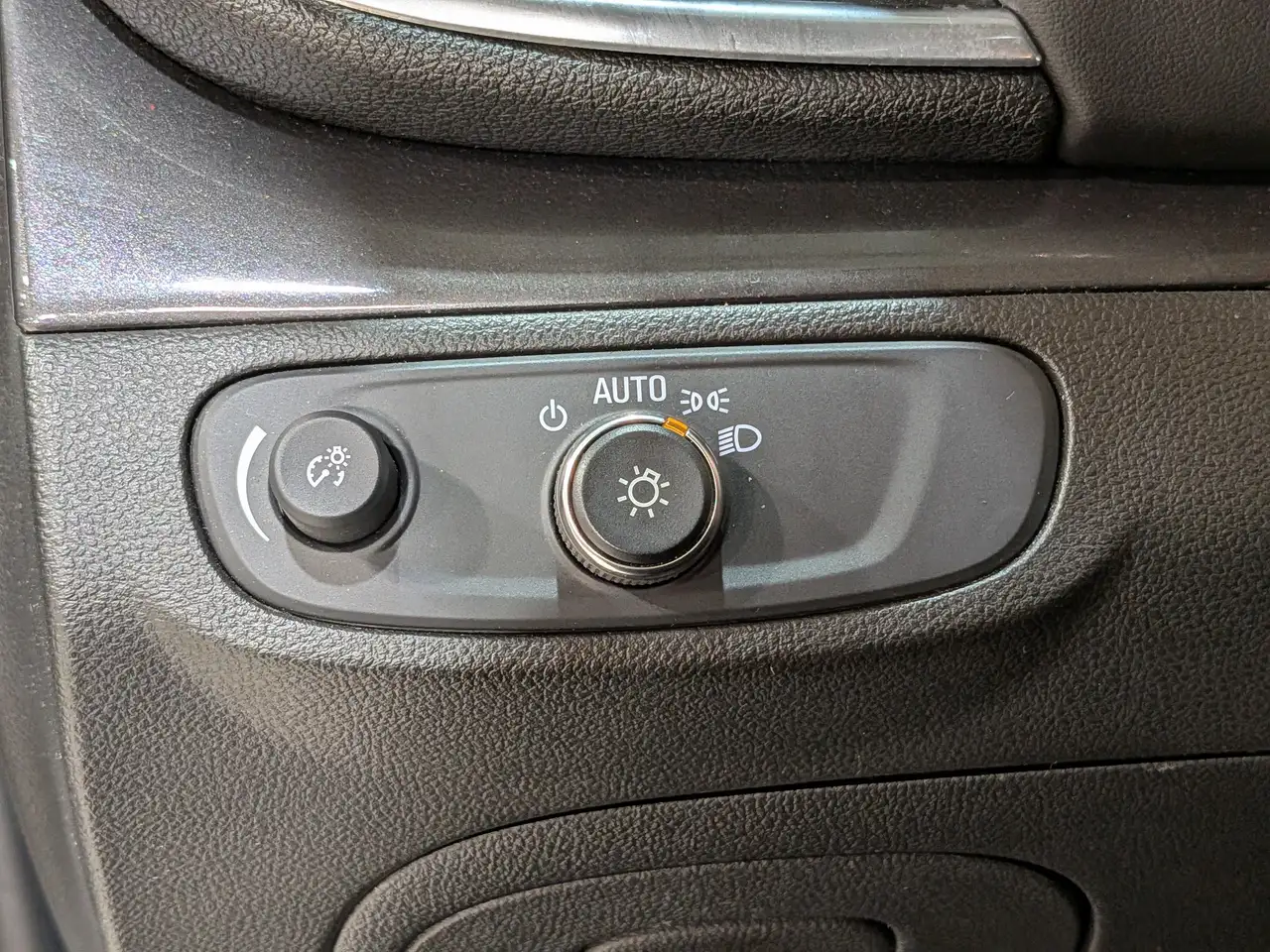 Buick Encore снимка Buick Encore