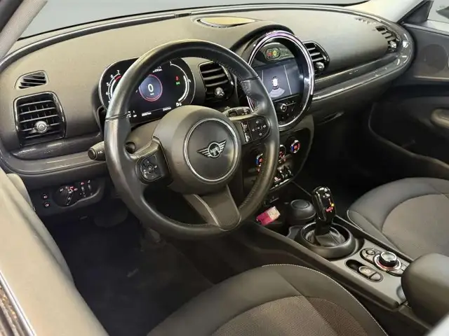 Mini Cooper Cooper view 13