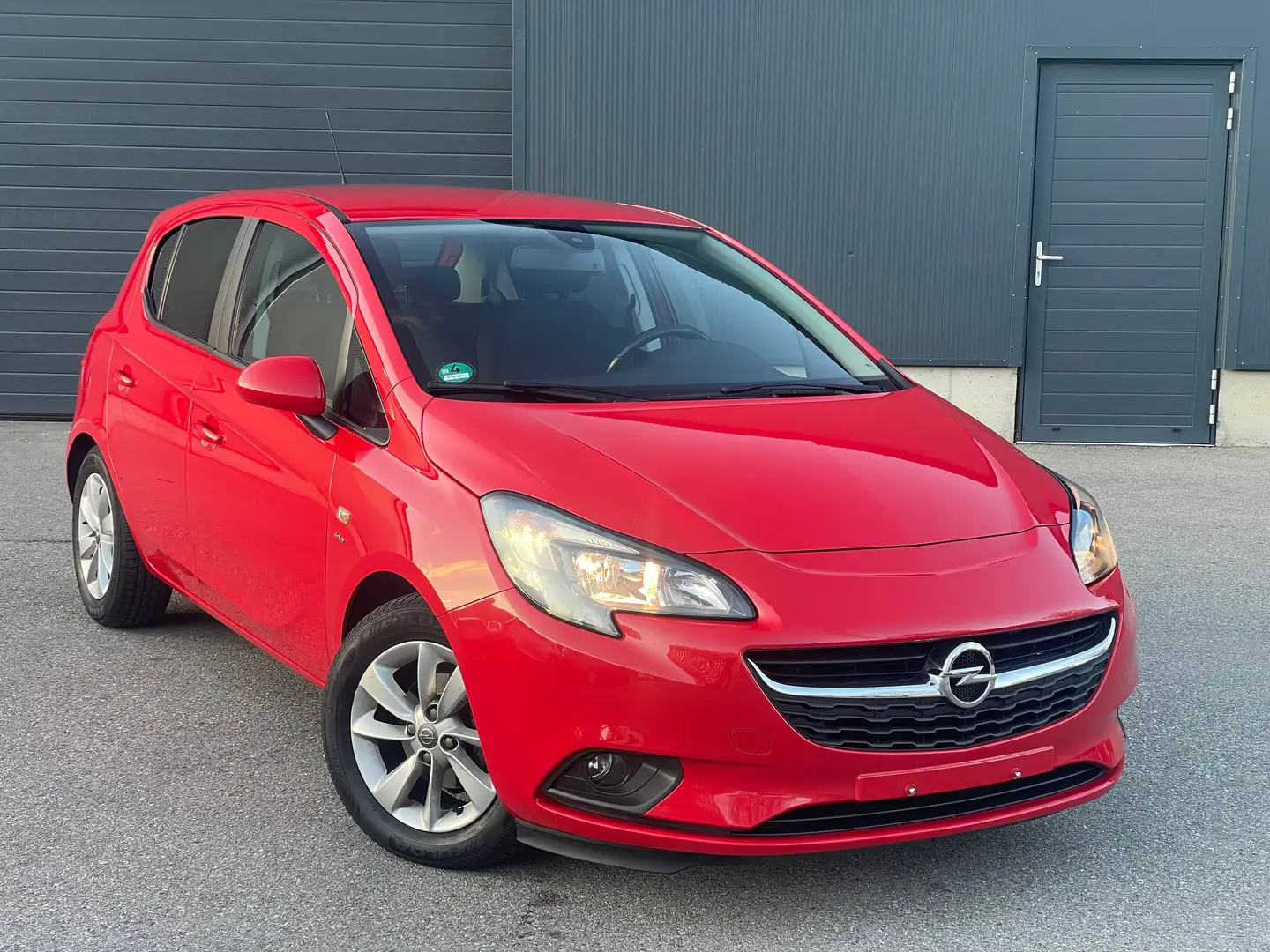 Opel Corsa-e Corsa 1,4 Ecotec Drive, Euro-6, Sevisheft Rouge - 1