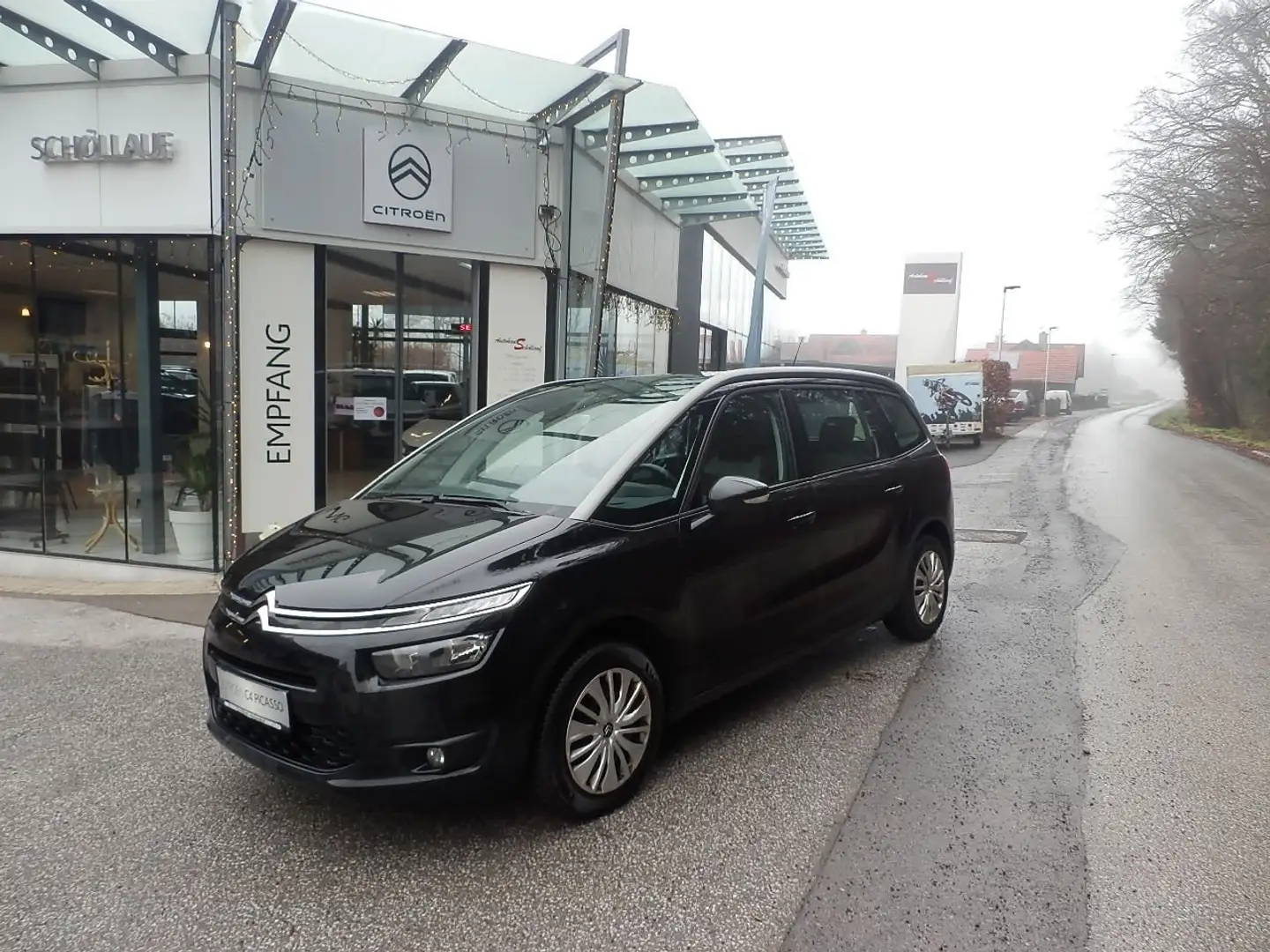 Citroen Grand C4 Picasso BHDI 120 Seduction Schwarz - 1