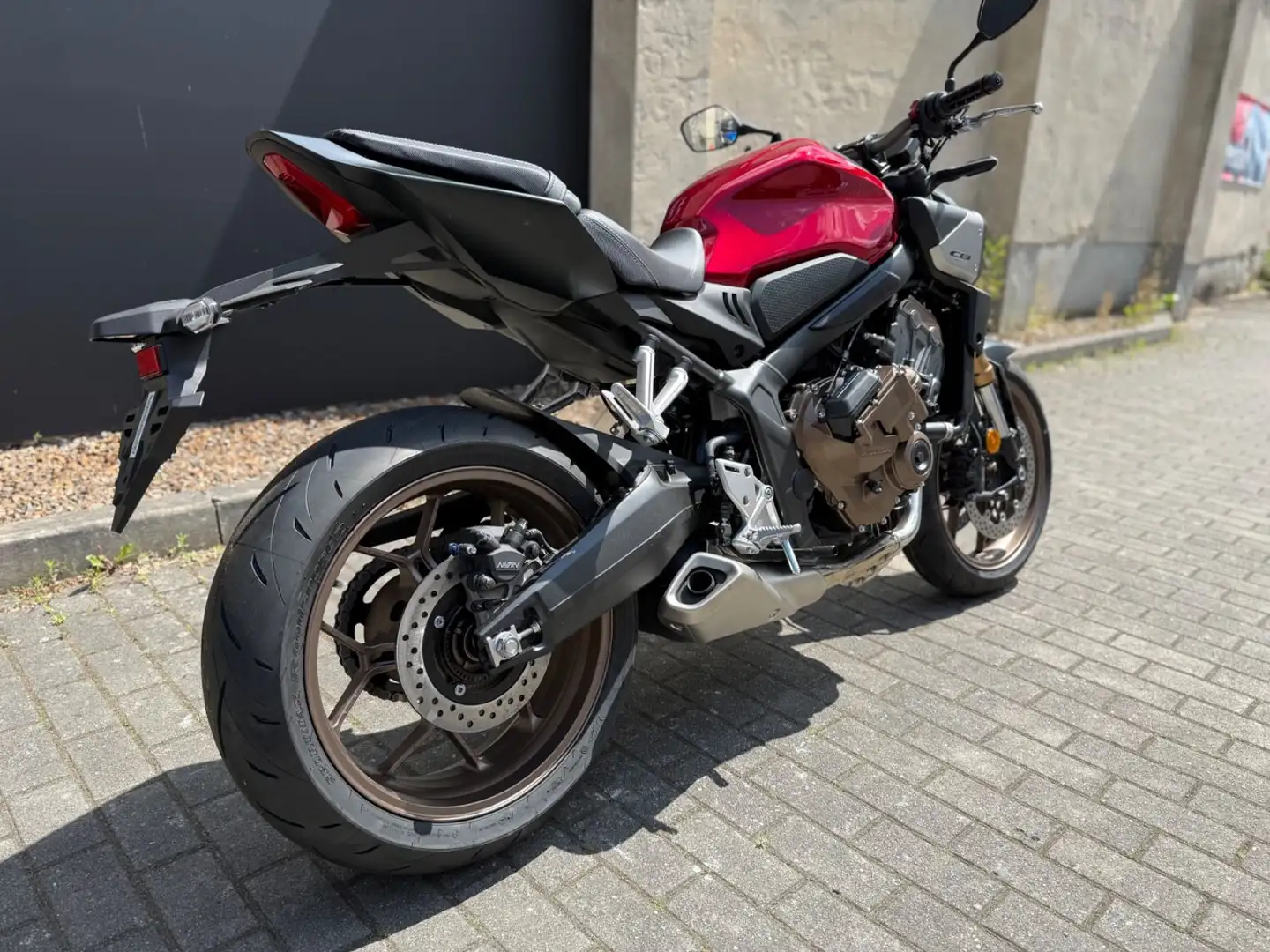Honda CB 650 e-cluch Rouge - 2