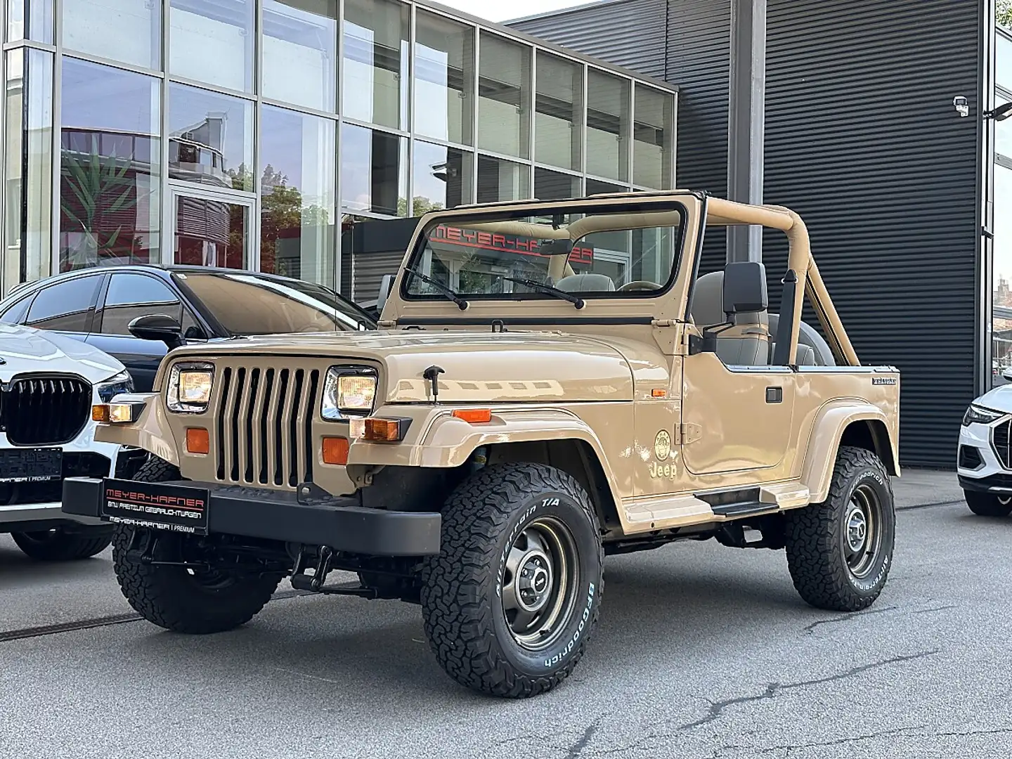 Jeep Wrangler Sahara Edition / SAMMLERZUSTAND / ORIGINAL / NU... Beige - 2