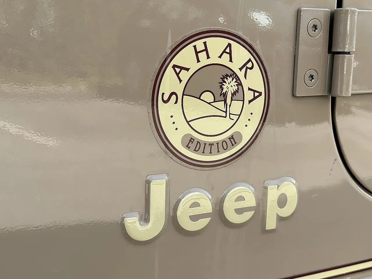 Jeep Wrangler Sahara Edition / SAMMLERZUSTAND / ORIGINAL / NU..., foto 9