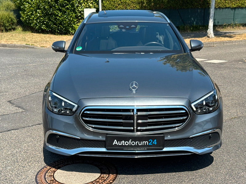Mercedes-Benz E 300 T-Modell*Autom.*VC*AHK*LED*HUD*1-Hand* — photo 8