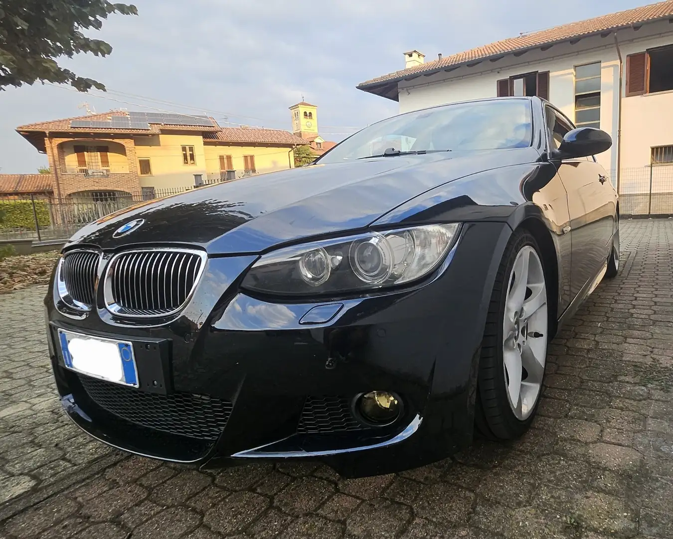 BMW 330 330d Coupe Futura - 1