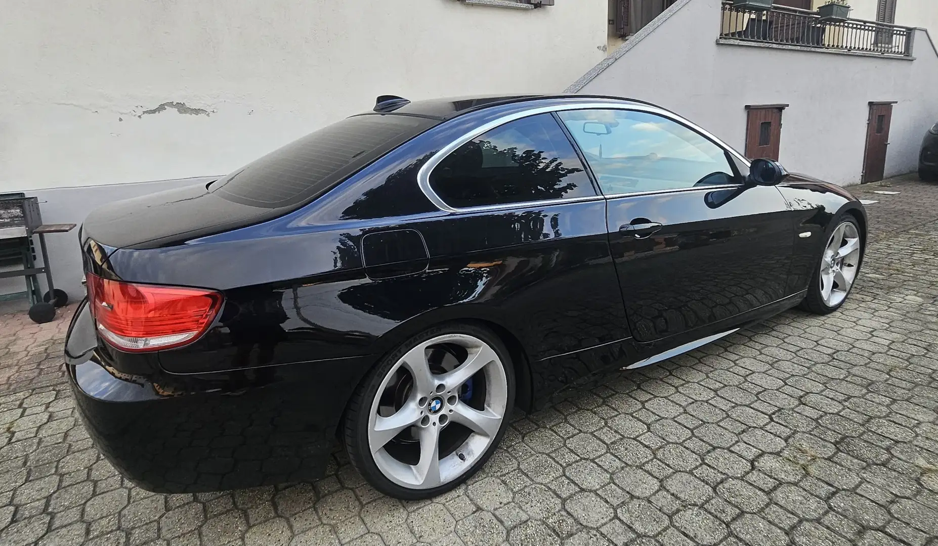 BMW 330 330d Coupe Futura - 2