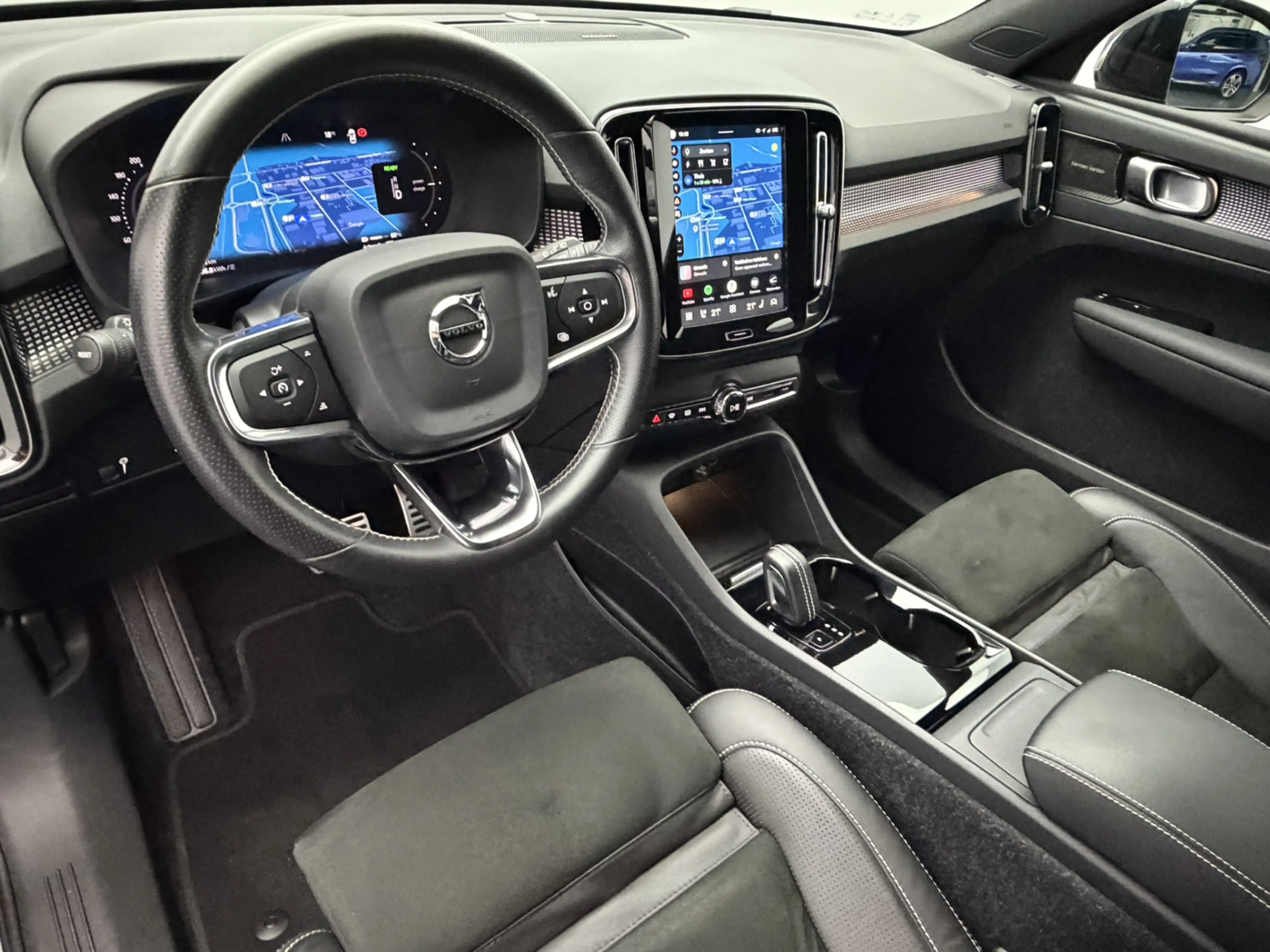 Volvo XC40 Recharge P8 AWD R-Design 408PK SOH 93,3% | Trekhaa — photo 19