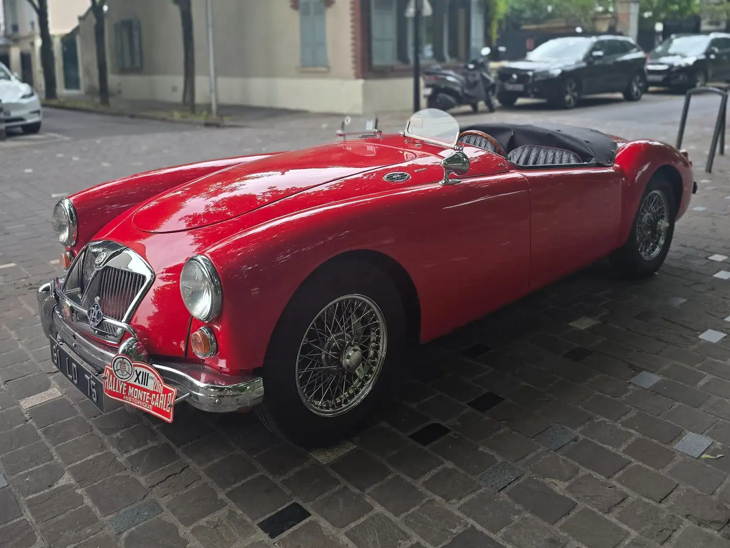 MG MGA 1600 Kırmızı - 1