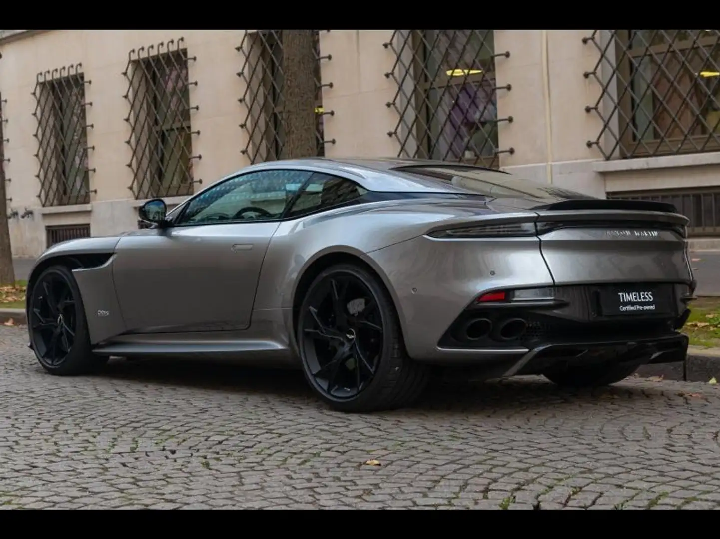 Aston Martin DBS V12 5.2 725ch Superleggera BVA8 Silber - 2