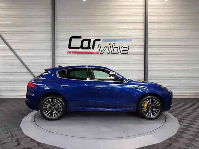 Maserati Grecale view 3