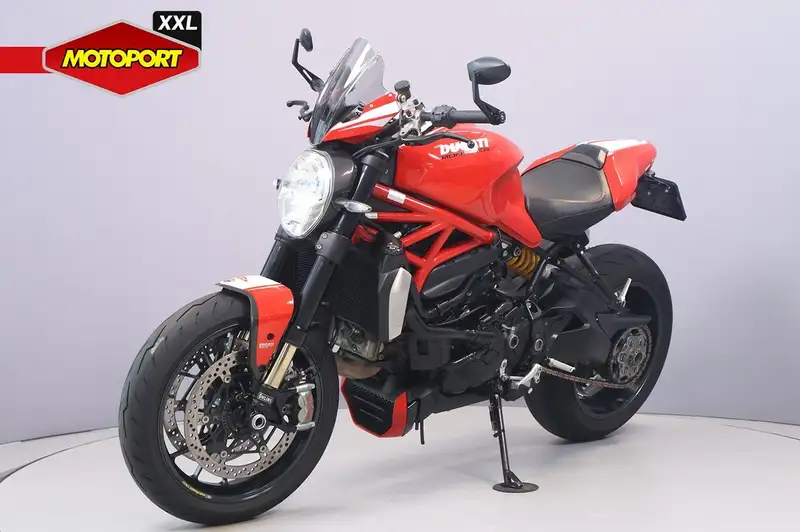 Ducati Monster 1200 - foto 4