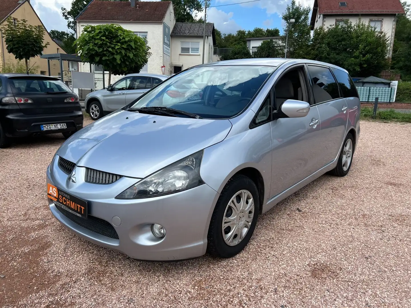 Mitsubishi Grandis 2.4 Invite. TÜV.10.2026 - 1