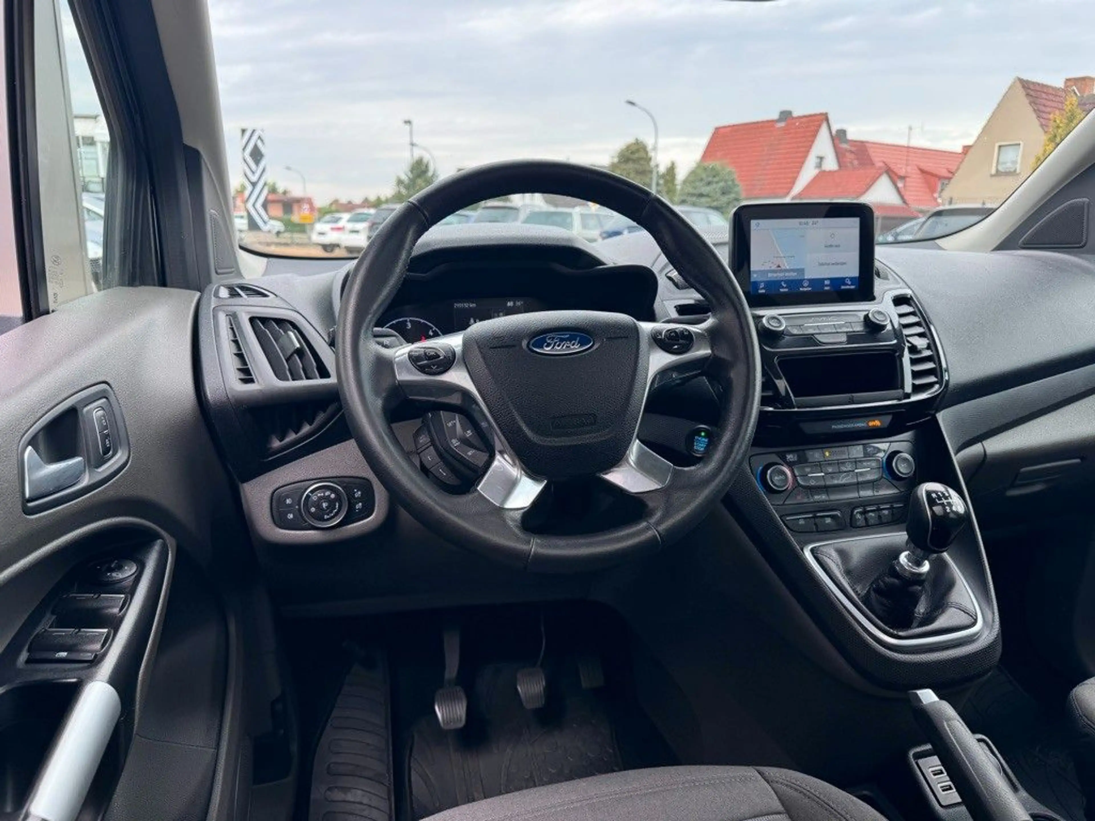 Ford Grand Tourneo Connect Titanium*NAVI*R-CAM*ACC*PA — photo 14