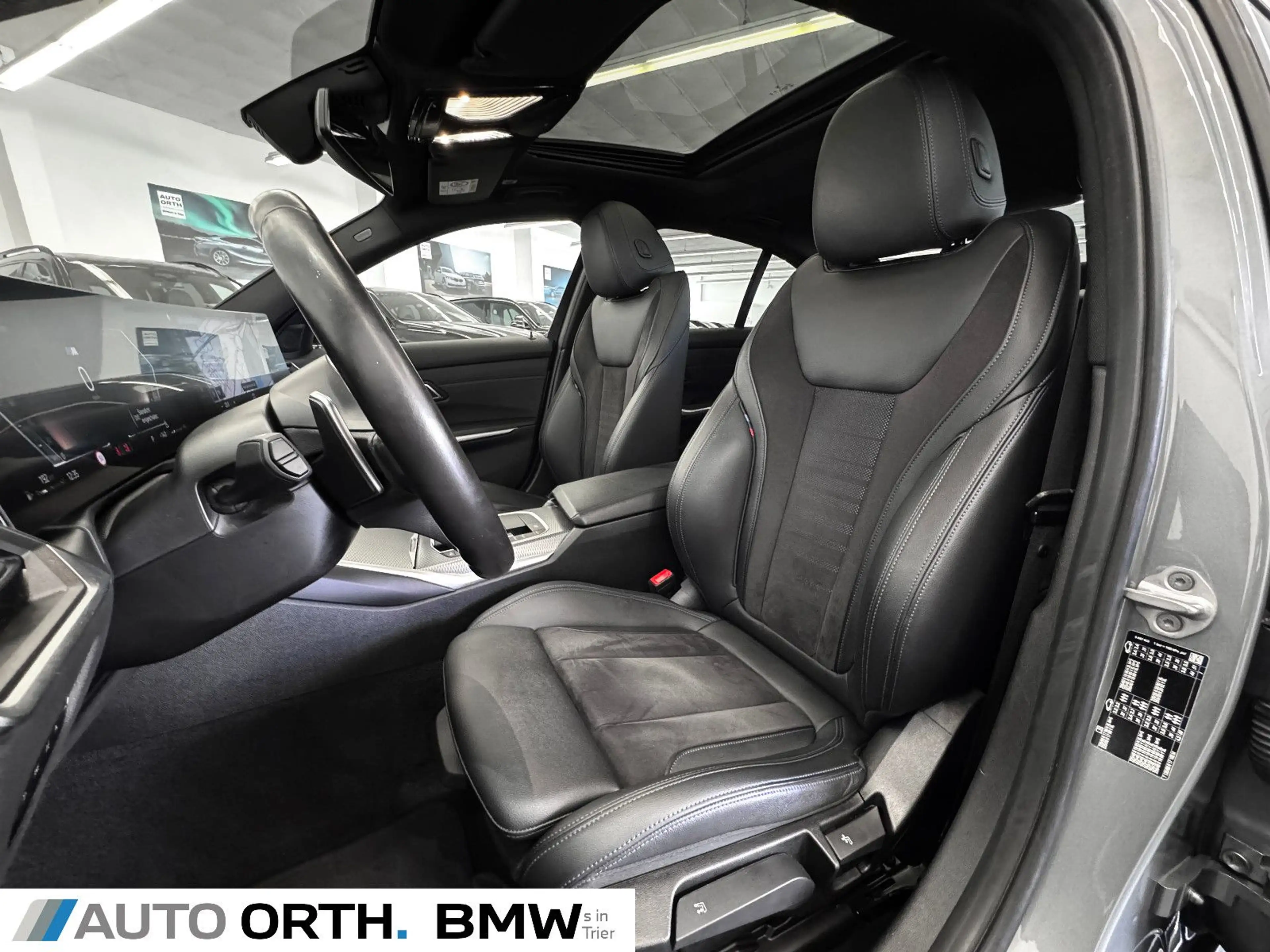 BMW 320 i SP-AUT. M-SPORT LC-PROF HUD SD KAMERA HIFI — photo 12