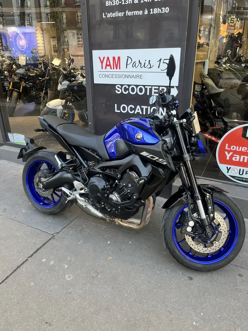 Yamaha MT-09 Bleu - 1