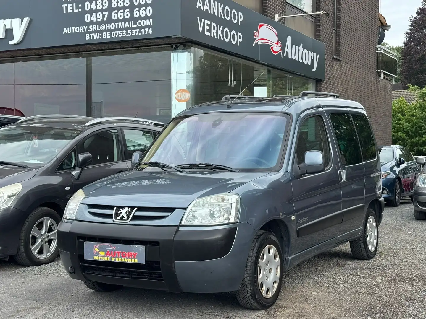Peugeot Partner 1.6 HDi XR Panoramique / Airco Gris - 1