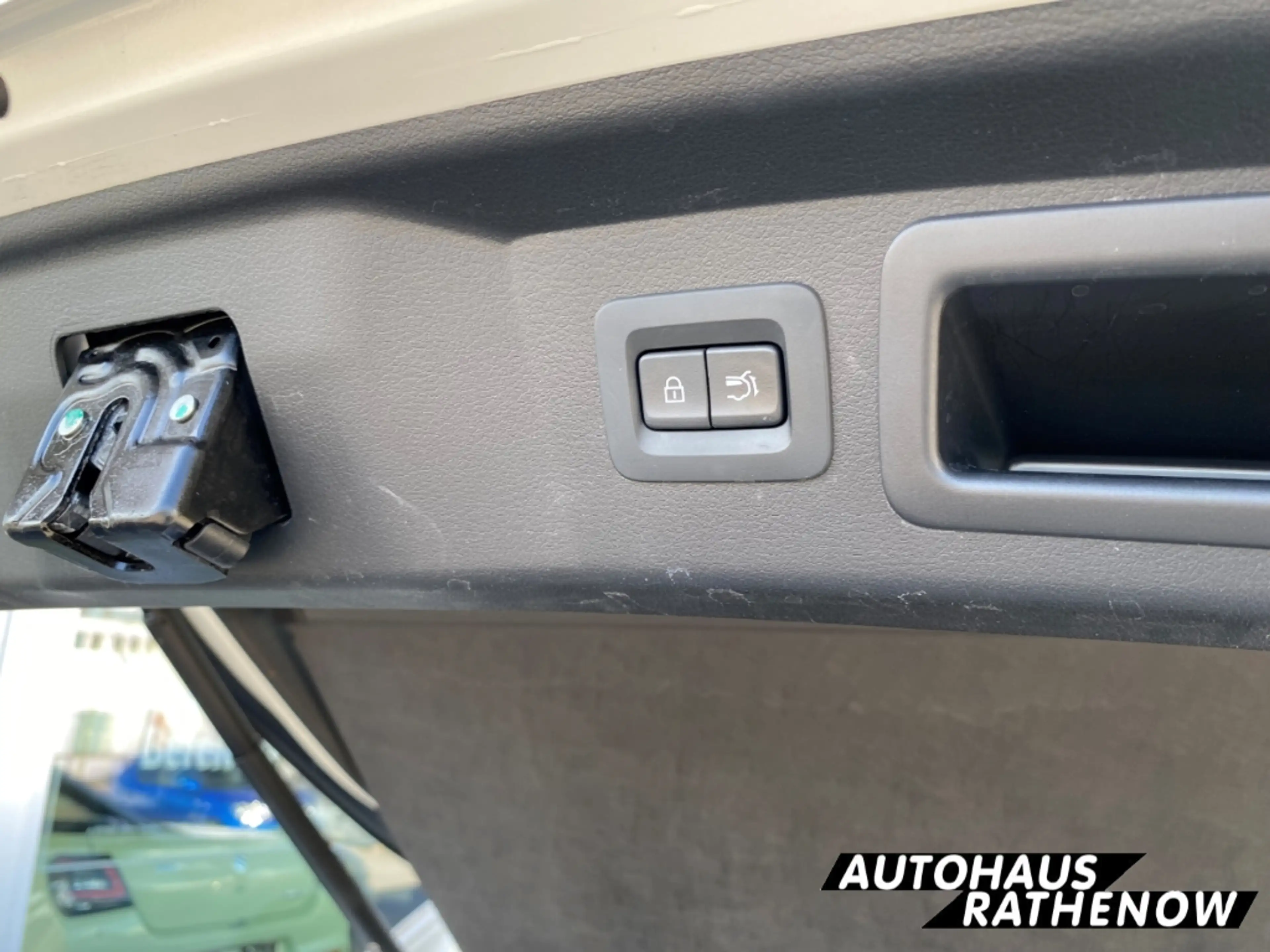Mazda CX-60 Homura PlugIn-Hybrid PHEV AWD AUTOMATIK — photo 9
