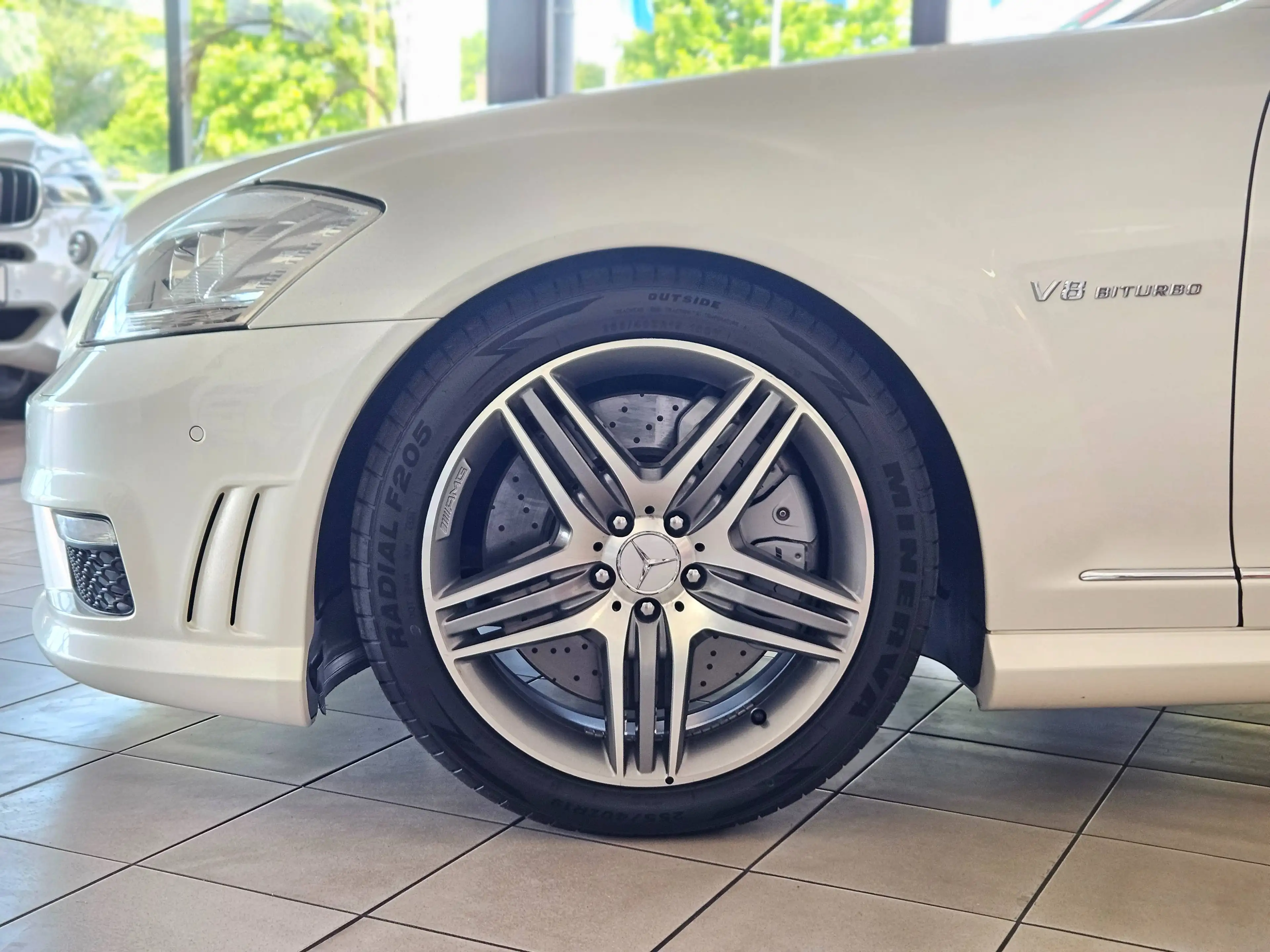 Mercedes-Benz S 63 AMG L *Scheckheftgepflegt, Liebhaberzustand, 49.500km* — photo 9
