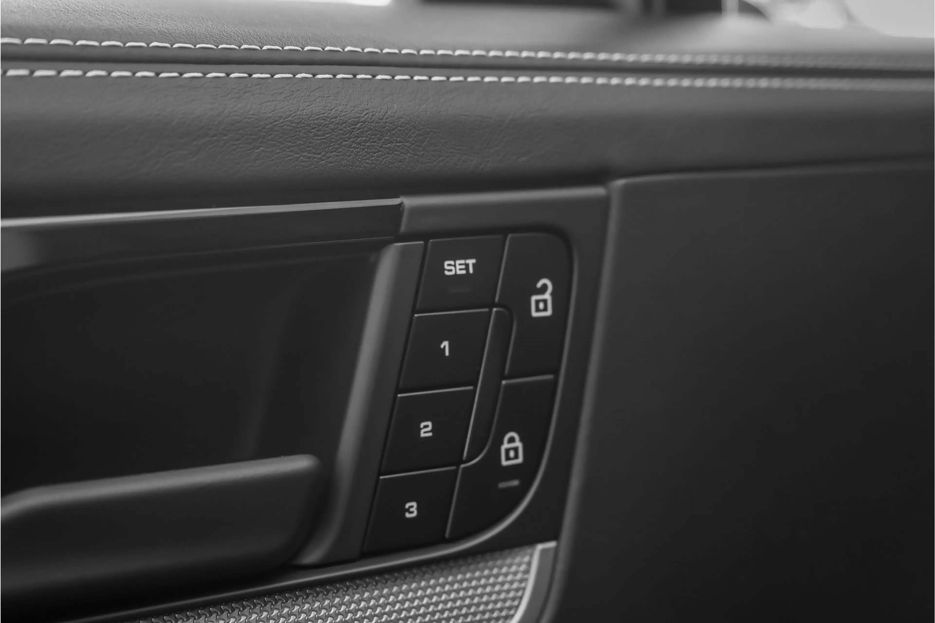 Porsche Cayenne Coupé 3.0 E-Hybrid Sport Design Pano ACC Stoelvent — photo 38