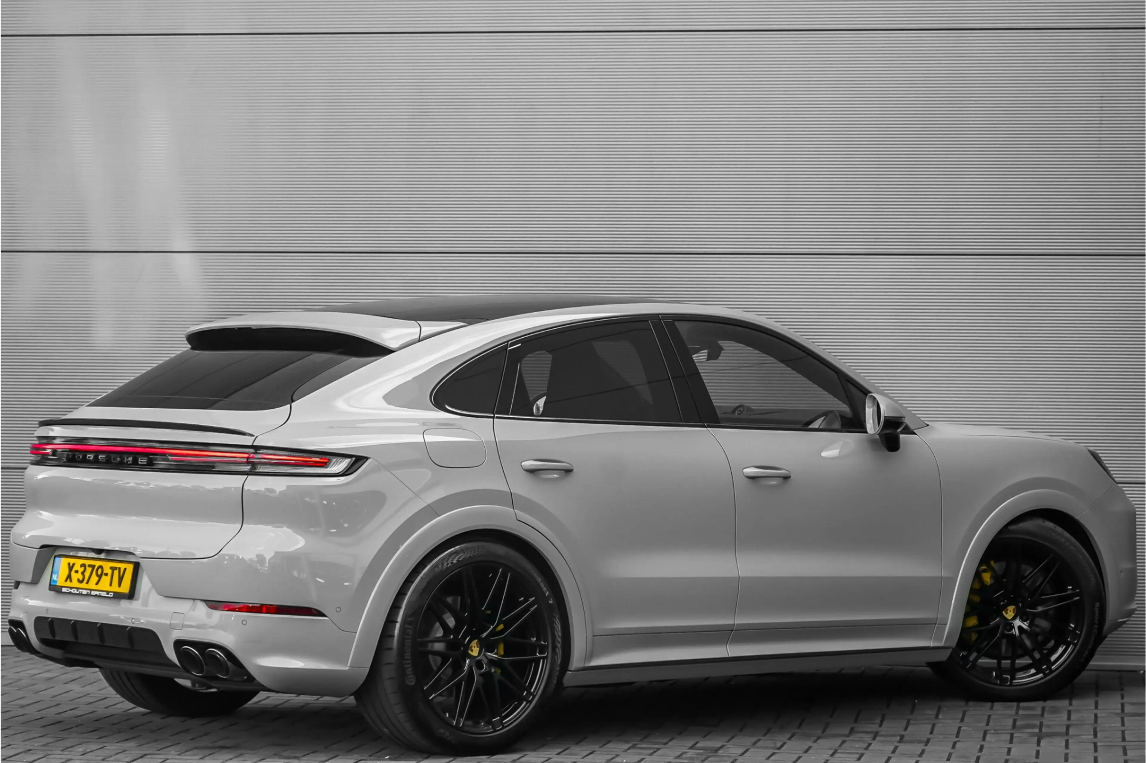 Porsche Cayenne Coupé 3.0 E-Hybrid Sport Design Pano ACC Stoelvent — photo 15