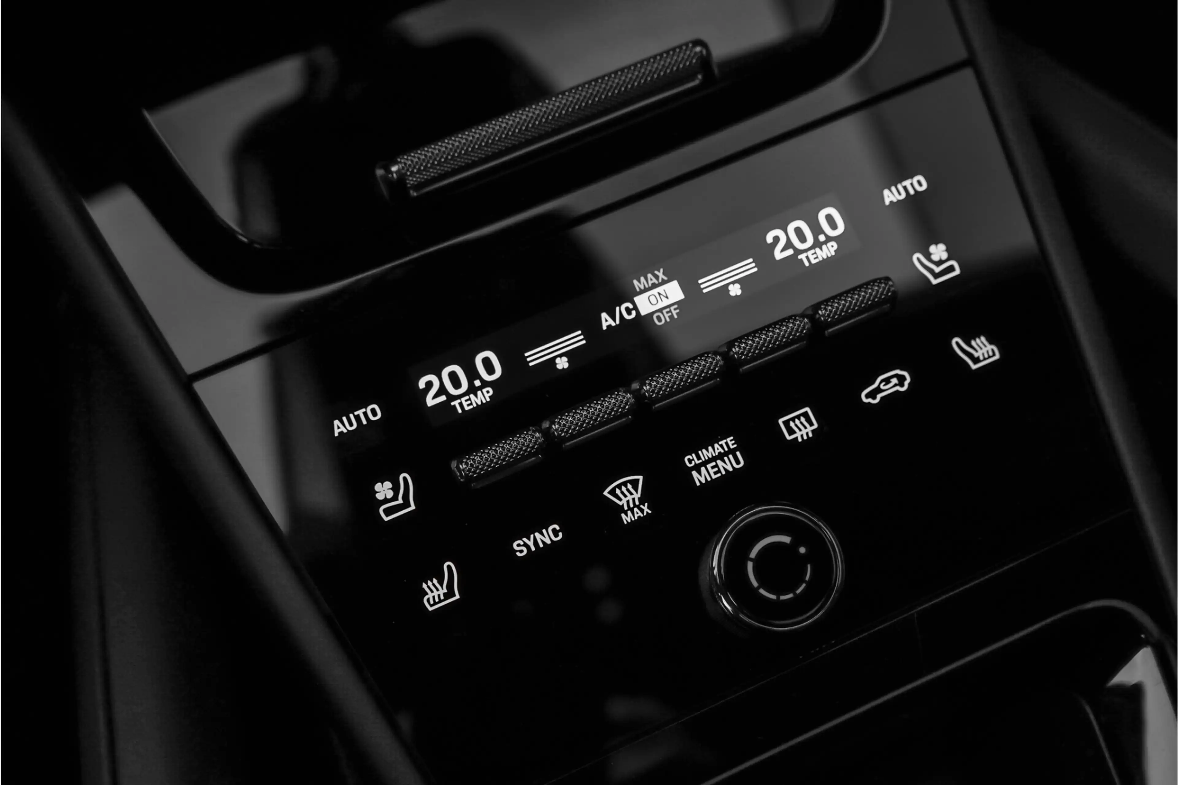 Porsche Cayenne Coupé 3.0 E-Hybrid Sport Design Pano ACC Stoelvent — photo 32