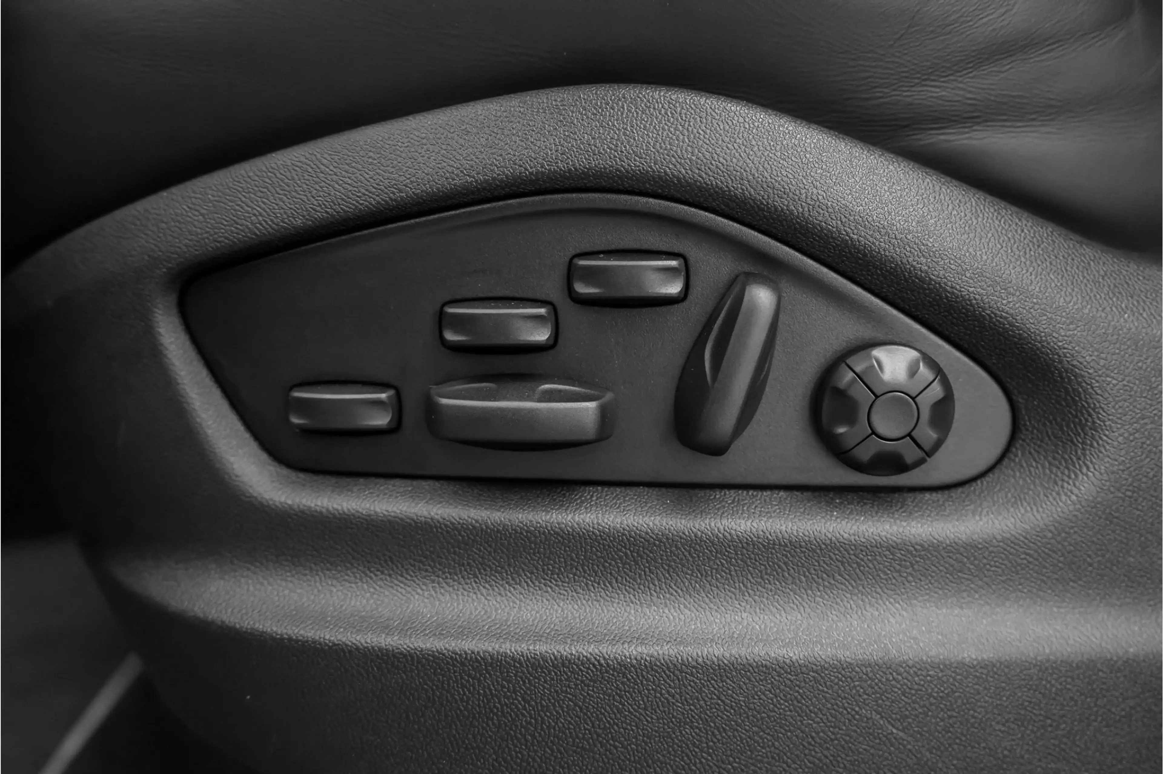 Porsche Cayenne Coupé 3.0 E-Hybrid Sport Design Pano ACC Stoelvent — photo 37