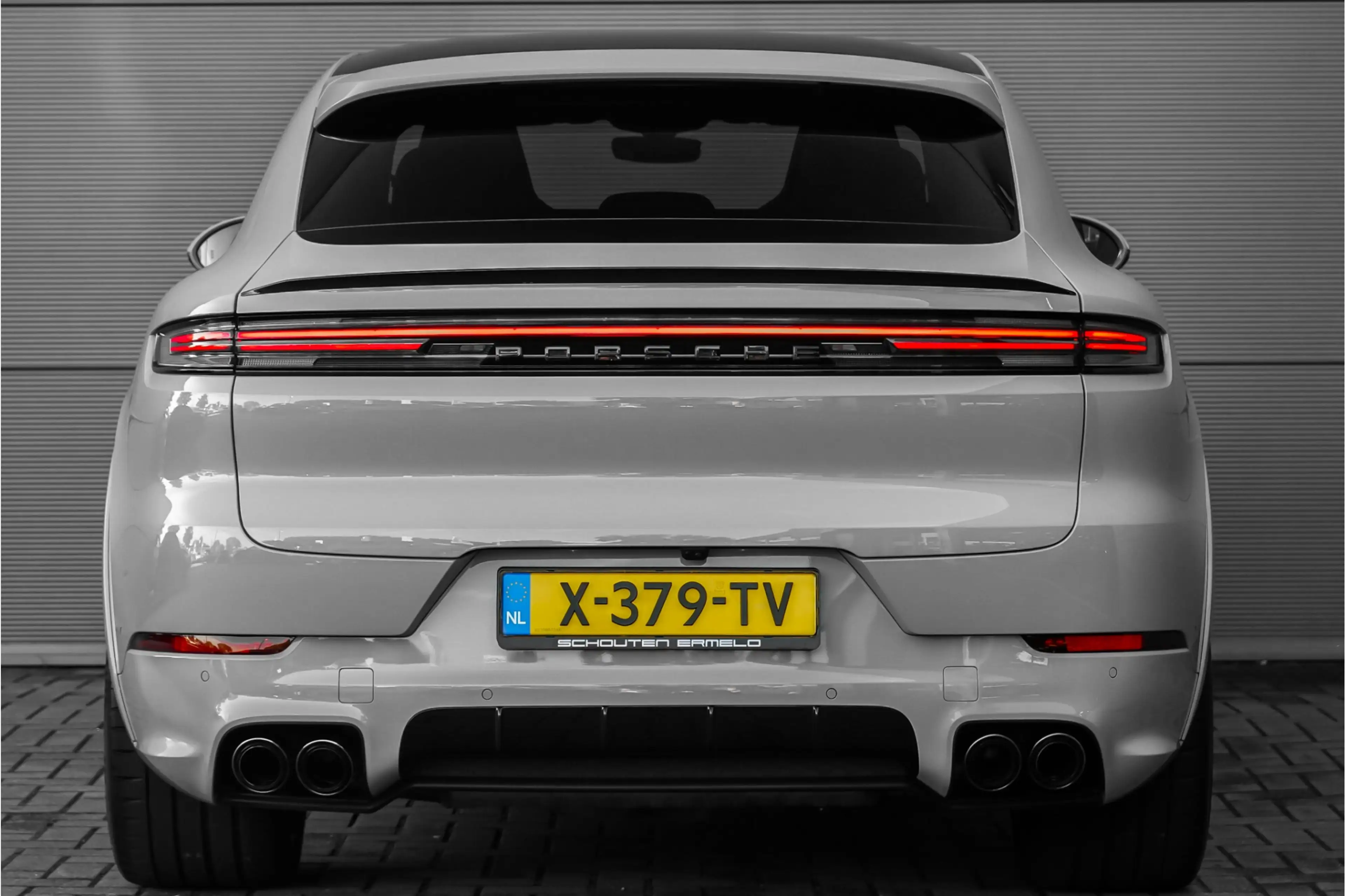 Porsche Cayenne Coupé 3.0 E-Hybrid Sport Design Pano ACC Stoelvent — photo 14