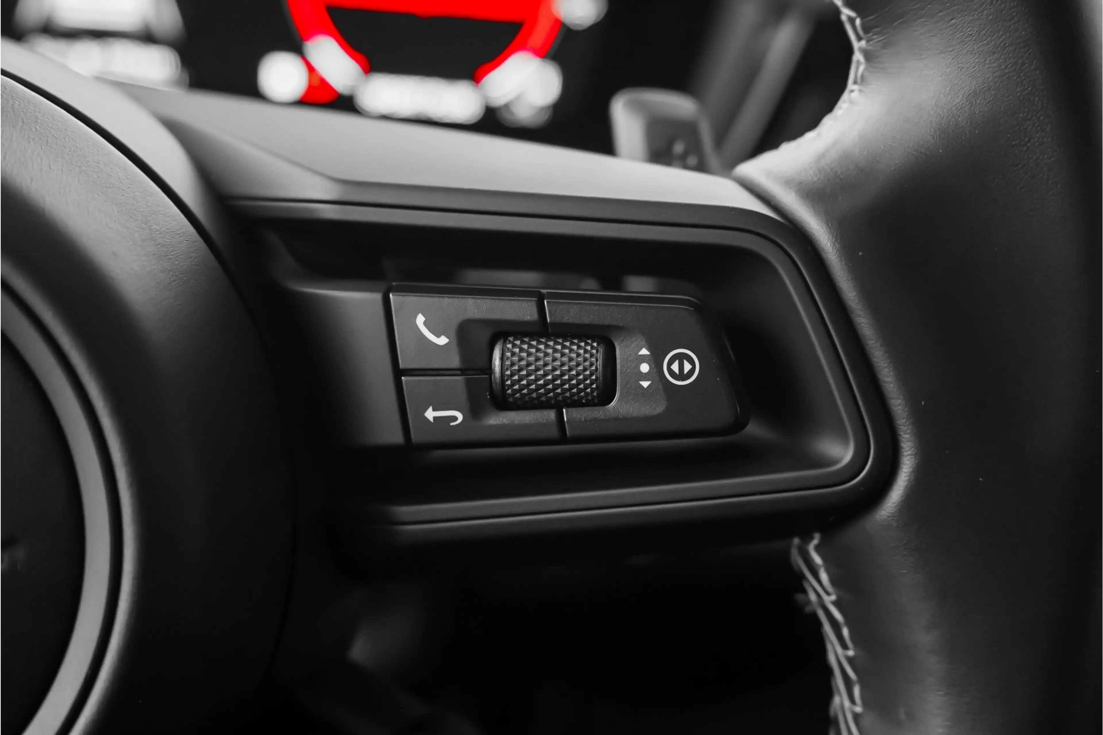 Porsche Cayenne Coupé 3.0 E-Hybrid Sport Design Pano ACC Stoelvent — photo 42