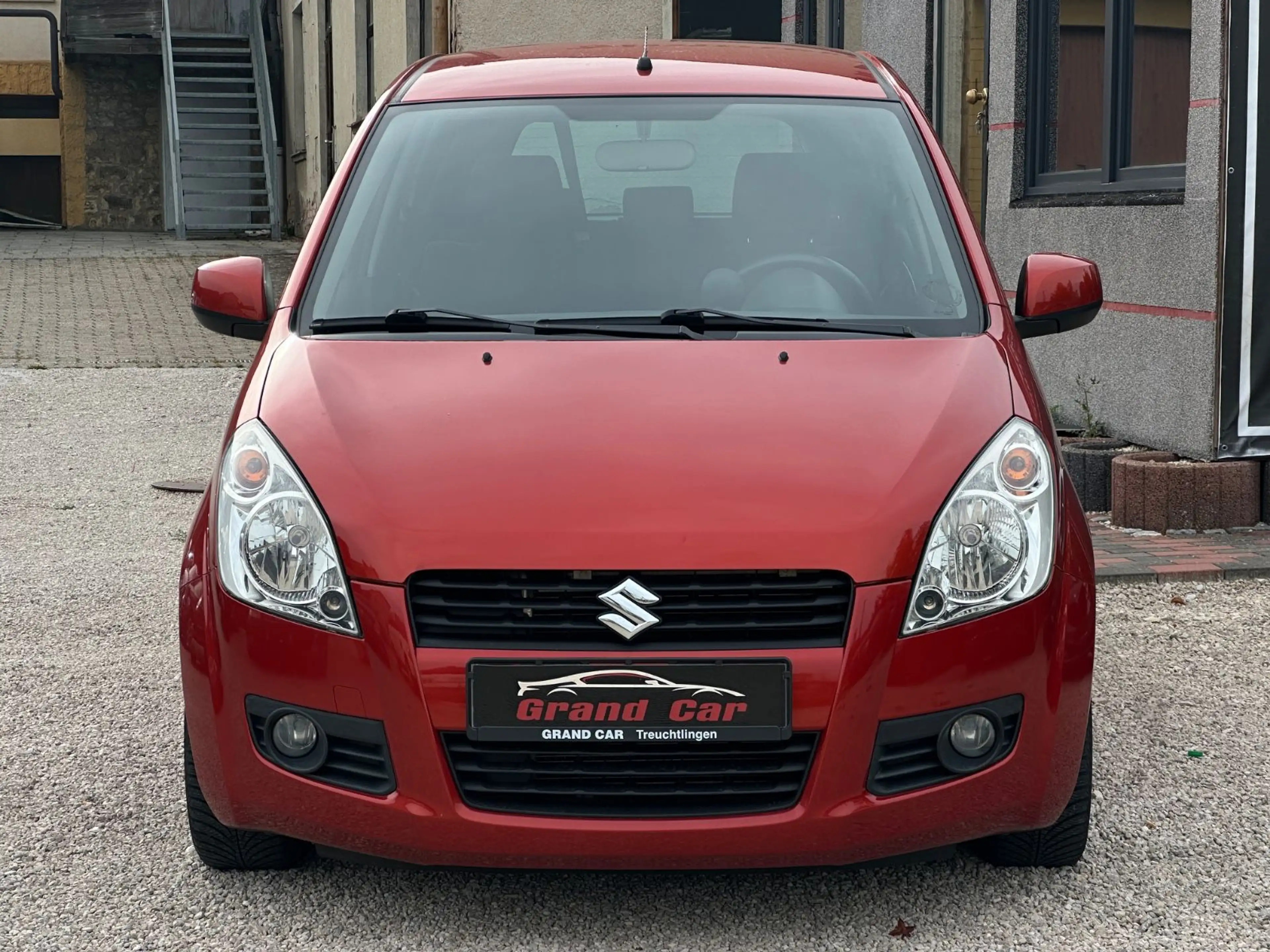 Suzuki Splash Club *SHZ*elektr. FH*4-Türer*wenig km* — photo 2
