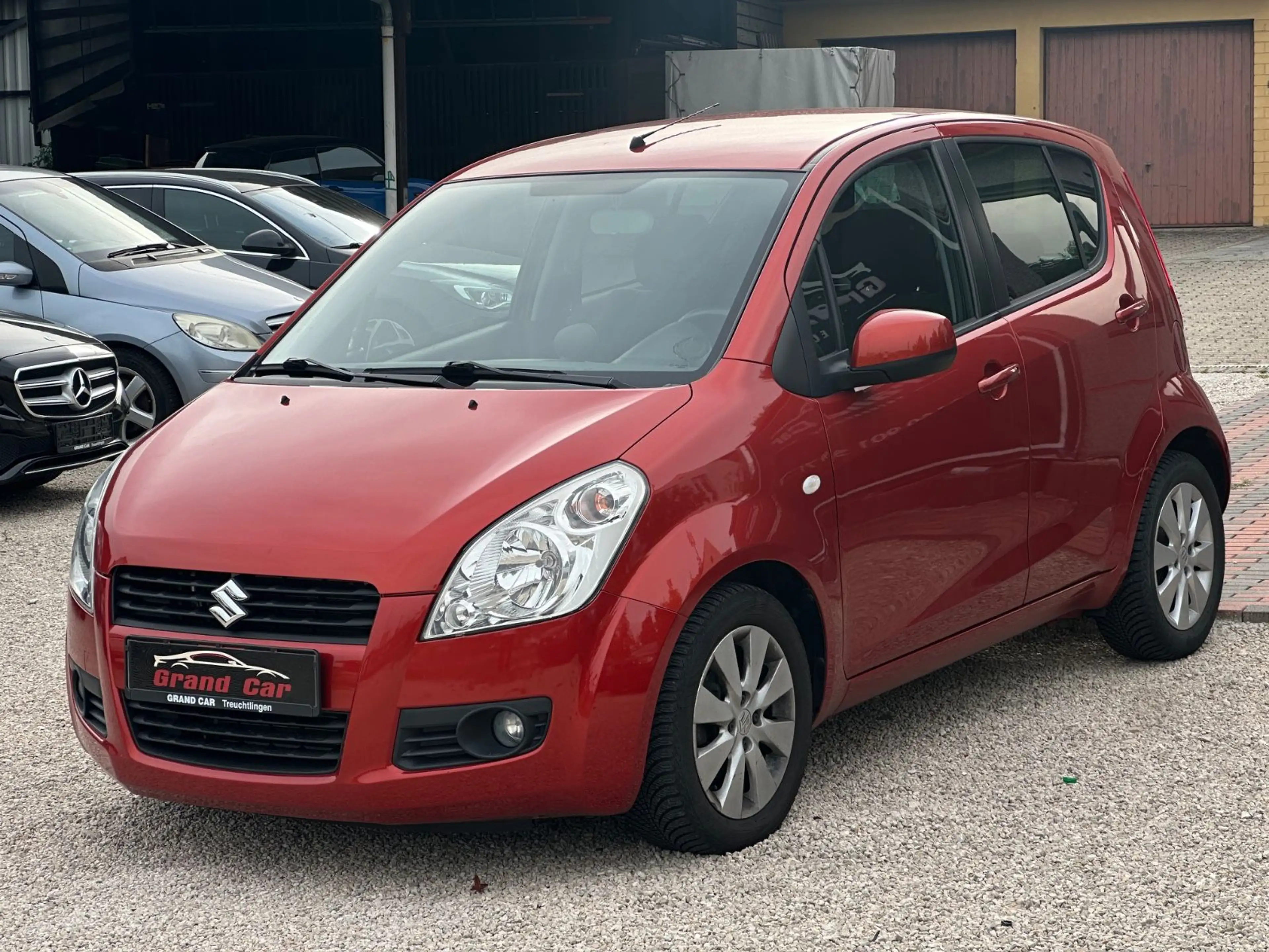 Suzuki Splash Club *SHZ*elektr. FH*4-Türer*wenig km* — photo 3