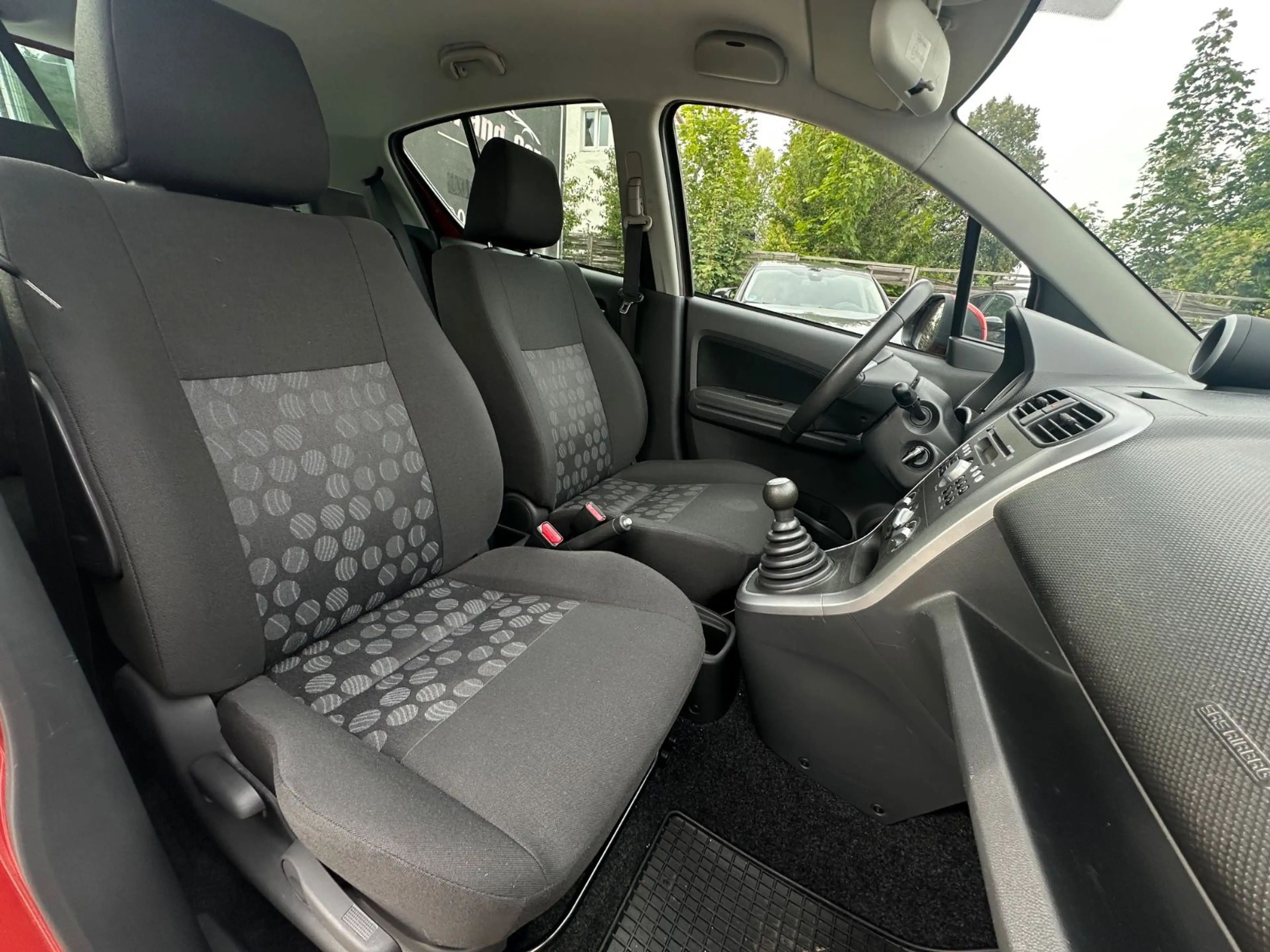 Suzuki Splash Club *SHZ*elektr. FH*4-Türer*wenig km* — photo 11