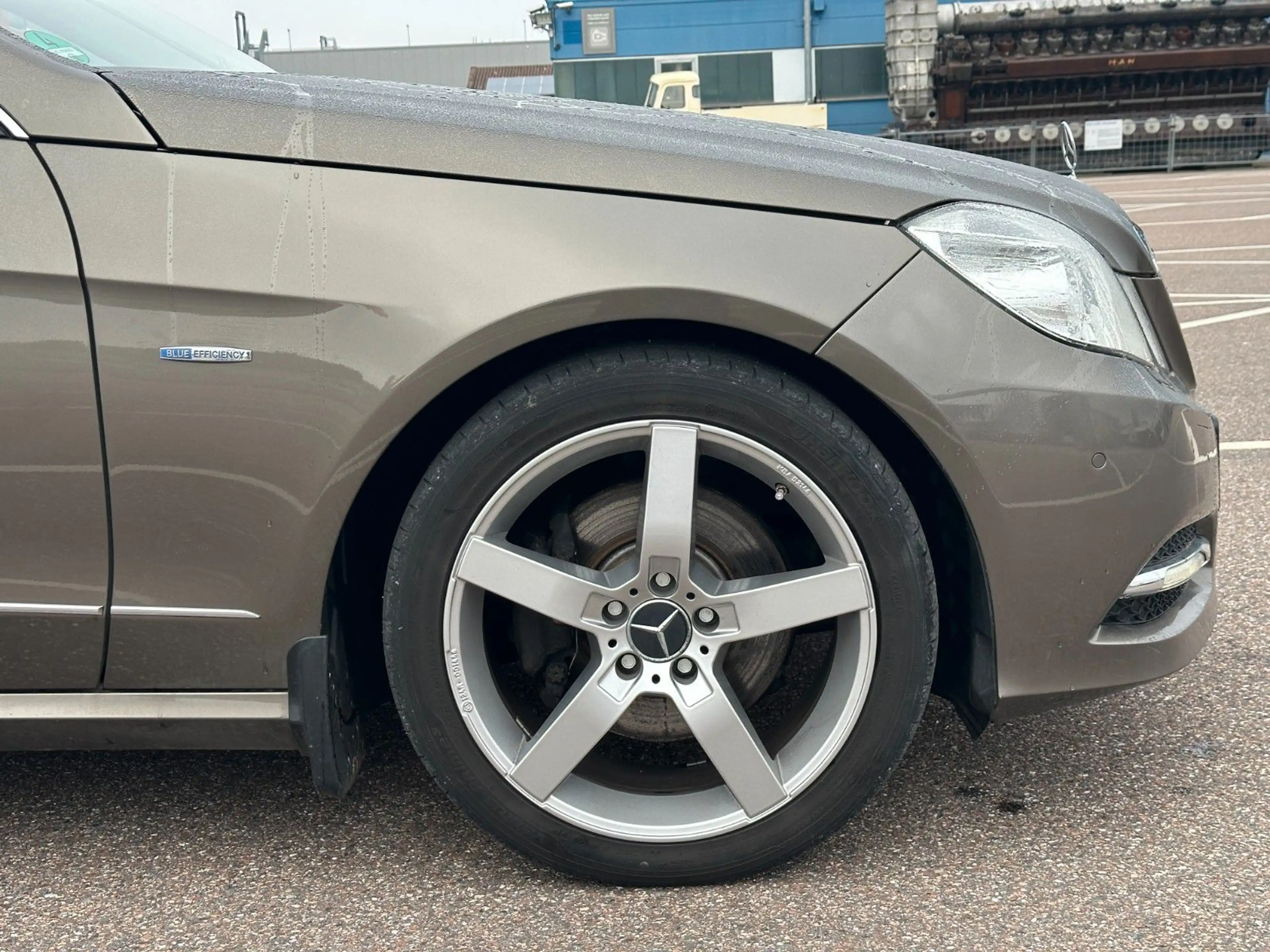 Mercedes-Benz E 250 E Limousine E 250 CGI STEUERKETTE GEWECHSE — photo 3