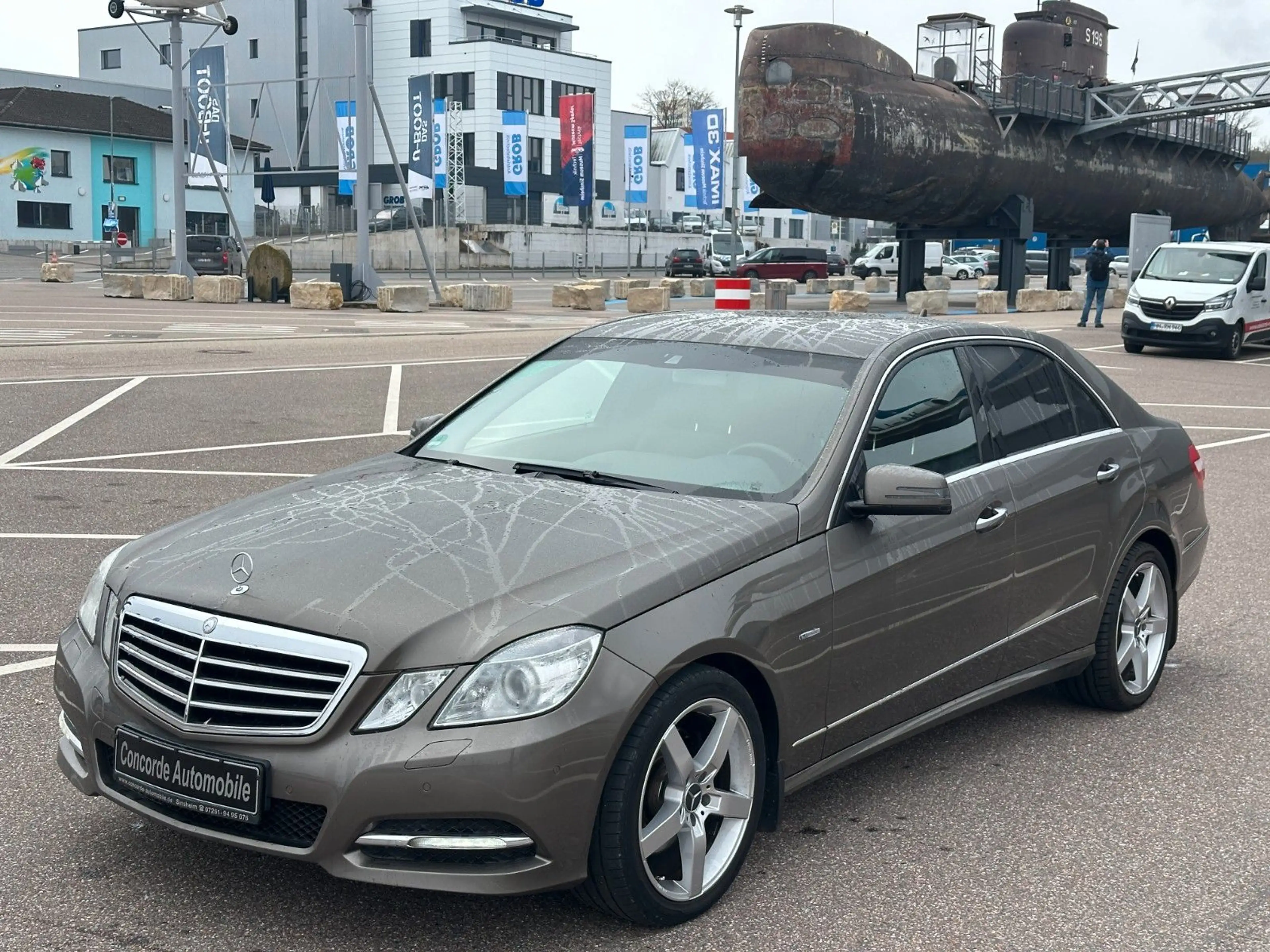 Mercedes-Benz E 250 E Limousine E 250 CGI STEUERKETTE GEWECHSE — photo 9