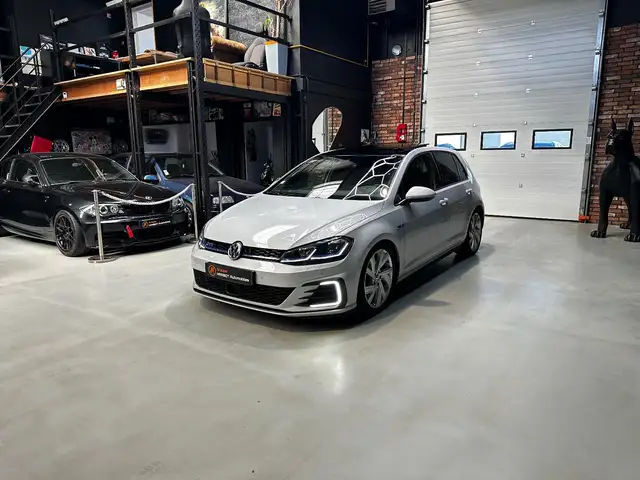 2018 Volkswagen Golf in Grey for sale