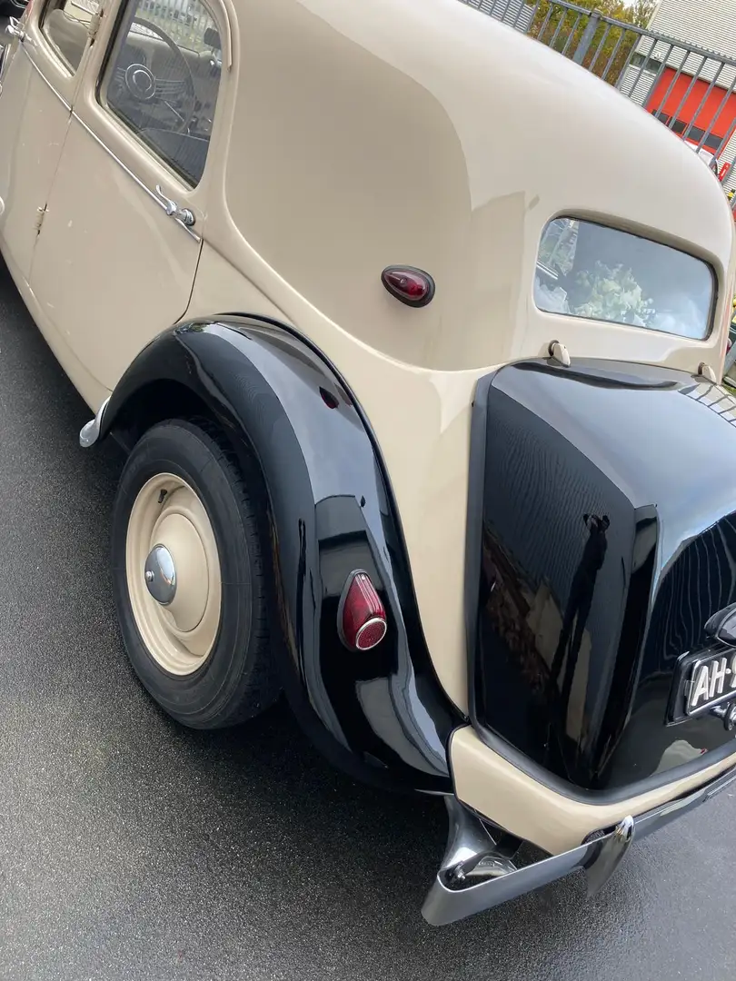 Citroen Traction BN Beige - 2