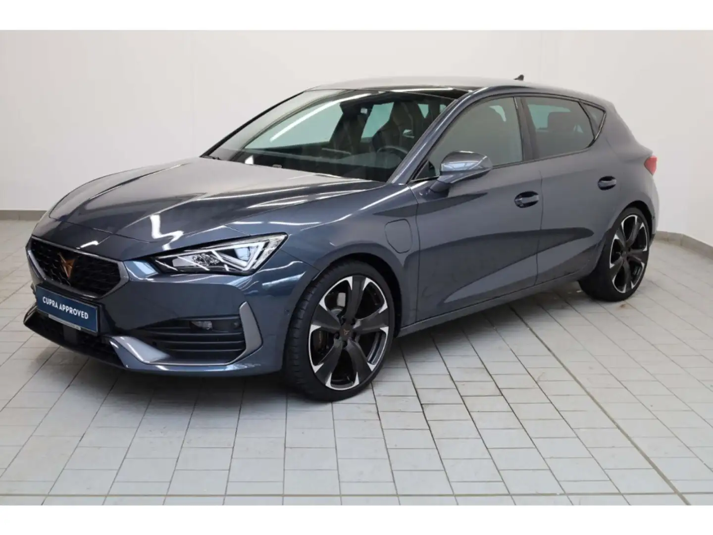 CUPRA Leon 1.4 DSG e-Hybrid P-Dach/NAV/ACC Grau - 2