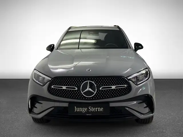Mercedes-Benz GLC 300 e 4MATIC mit EQ Hybrid Technologie PTS Ansicht 5
