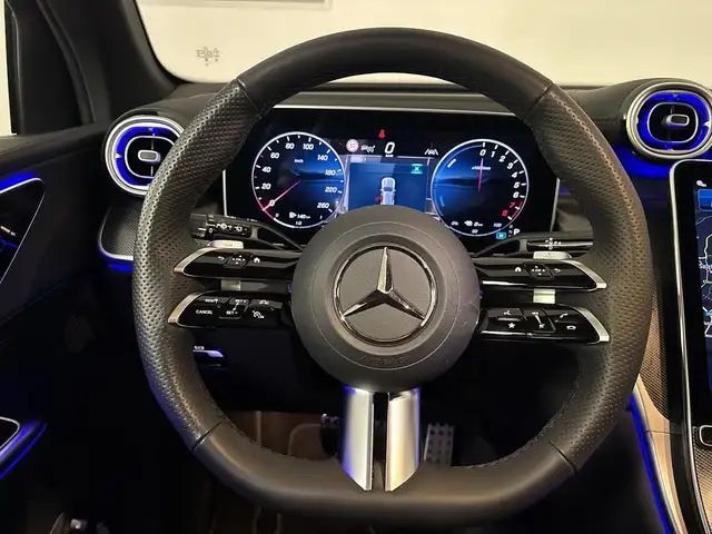 Mercedes-Benz GLC 300 e 4MATIC mit EQ Hybrid Technologie PTS Ansicht 10