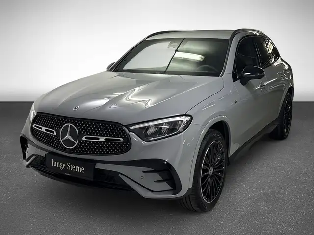 Mercedes-Benz GLC 300 e 4MATIC mit EQ Hybrid Technologie PTS Ansicht 3