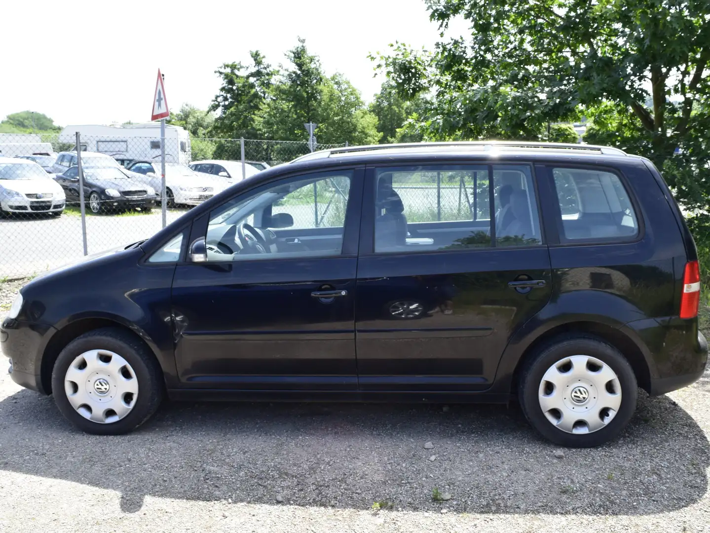 Volkswagen Touran Trendline/RELING/TÜV+ASU NEU/VIELE NEUTEILE Noir - 1