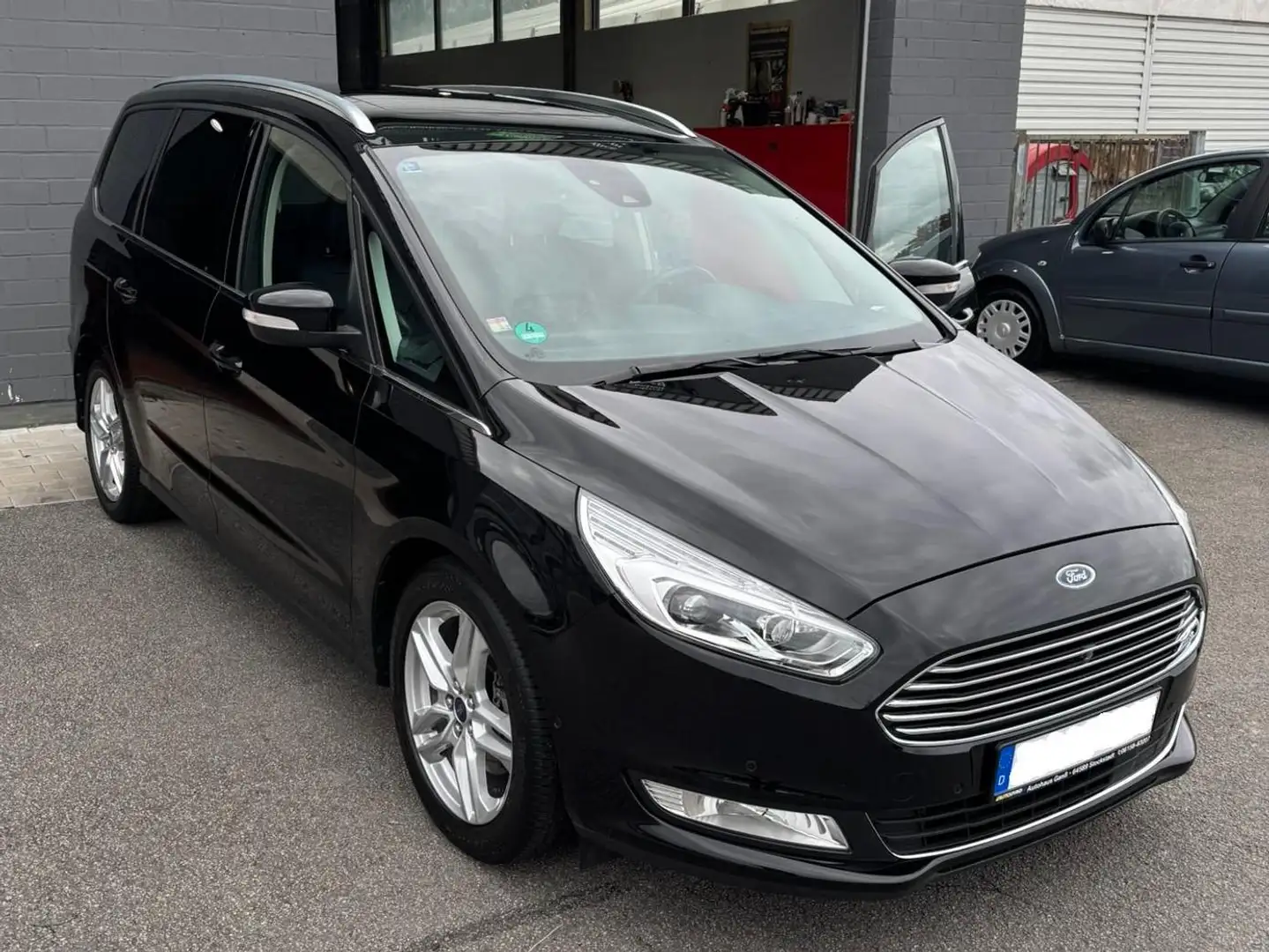 Ford Galaxy Galaxy 2.0 EcoBlue Bi-Turbo Aut.Titanium Black - 2