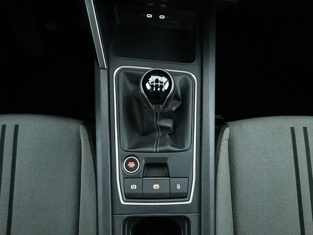 Seat Leon view 13