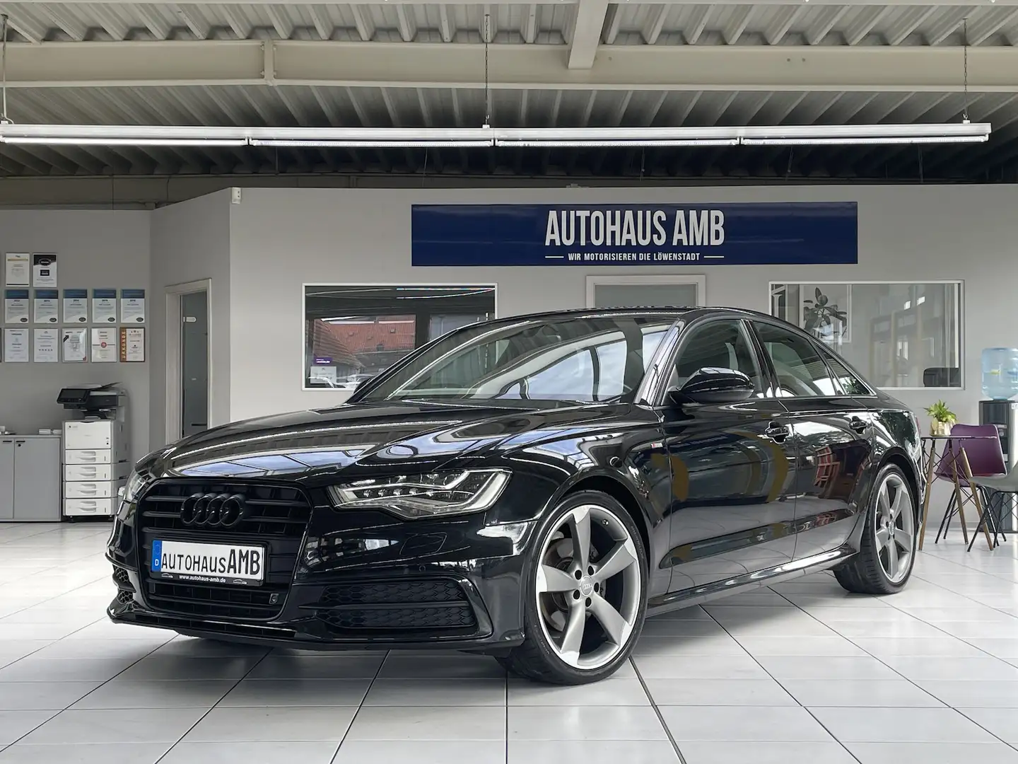 Audi A6 3.0 TDI 2xS-line Leder Keyless Kamera LED AHK Schwarz - 1