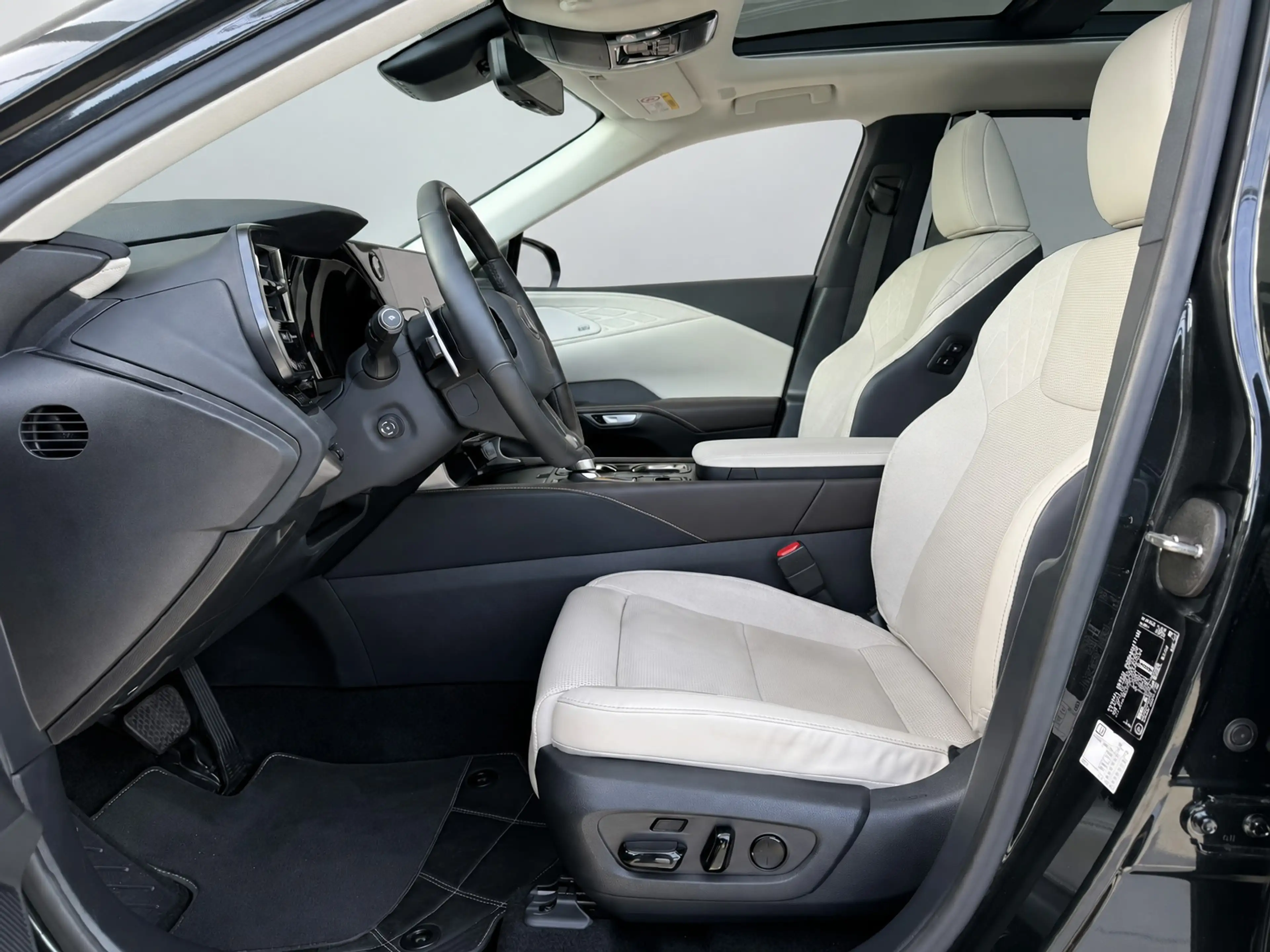 Lexus RX 450h 450h+ Plug-in Hybrid President Line | Mark-Levinso — photo 6
