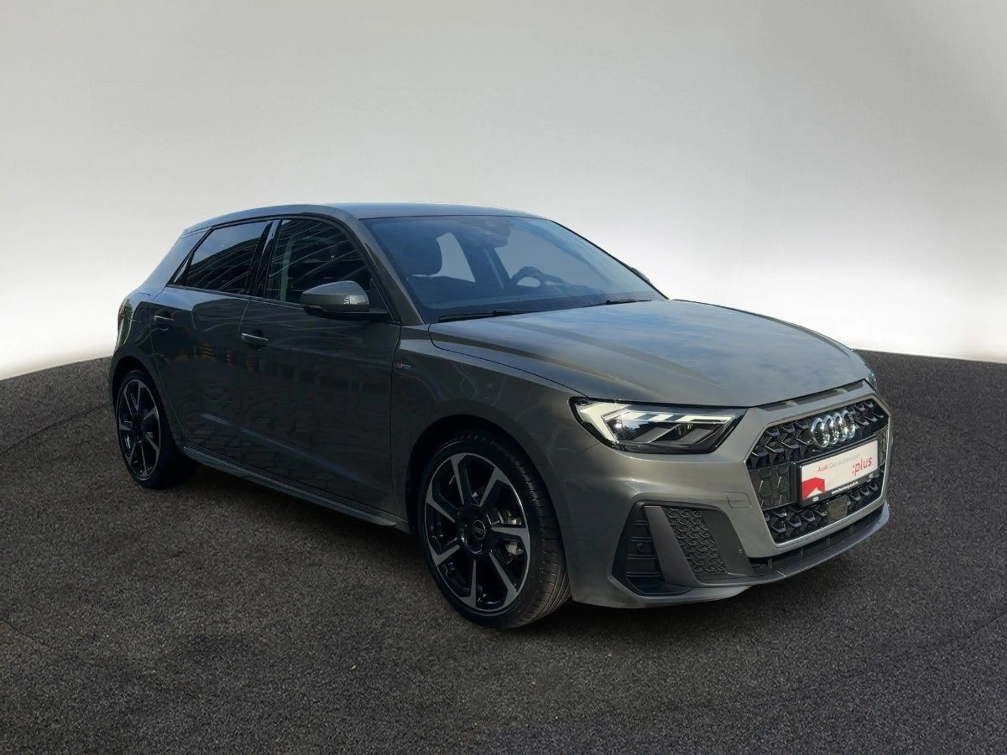 Audi A1 25 TFSI S line S tronic LED LM18 Si — photo 6