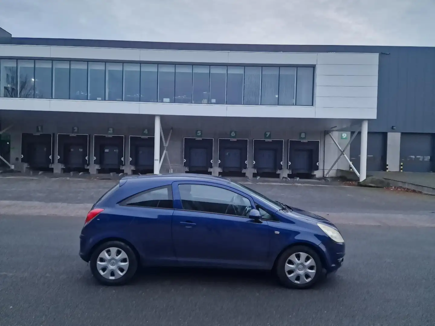 Opel Corsa 1.2-16V Edition AIRCO 2 X SLEUTELS Blau - 2