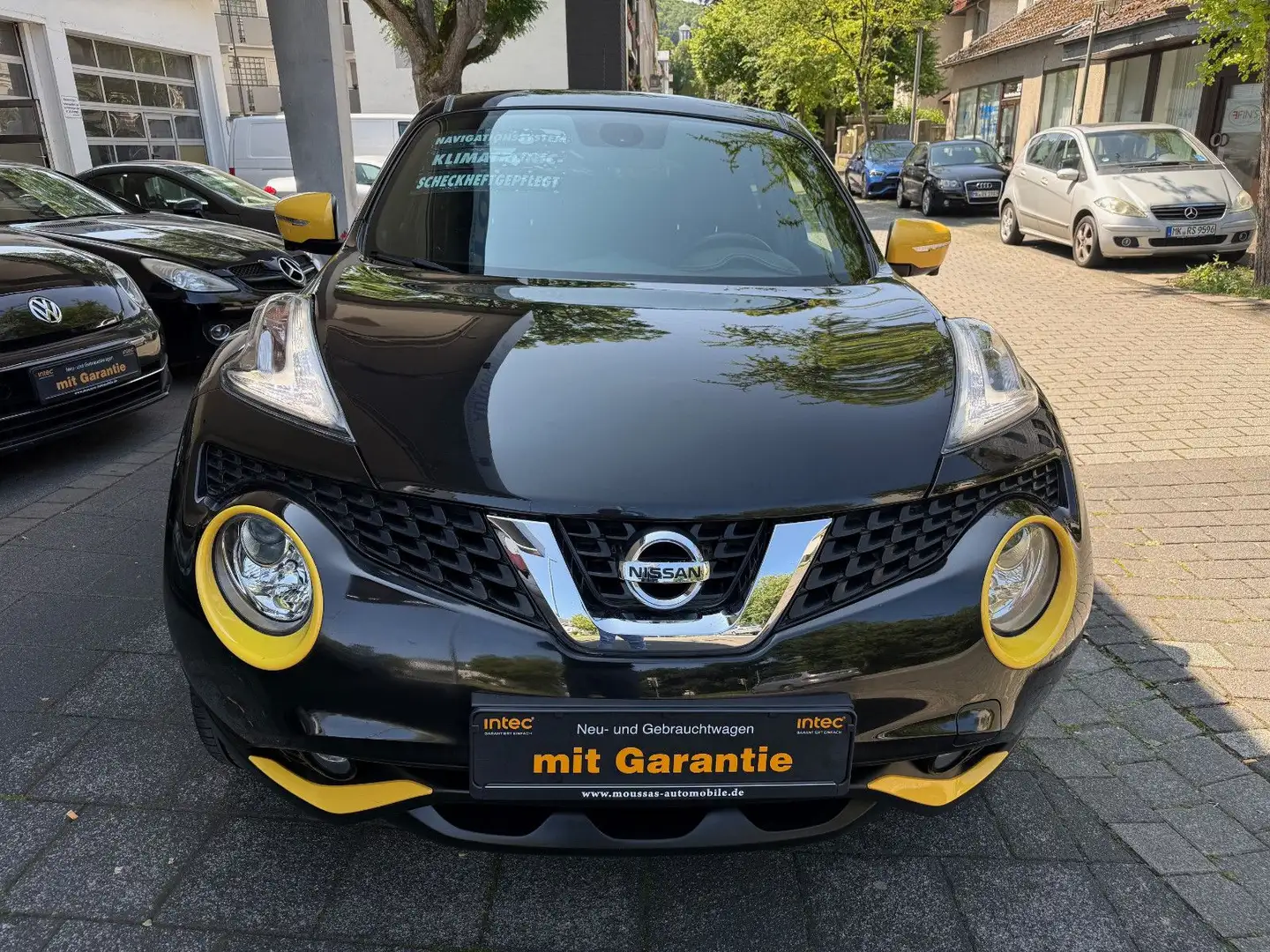 Nissan Juke 1.6 N-C.,Keyl.go,Navi.,360°Kamera,Automatik Schwarz - 2