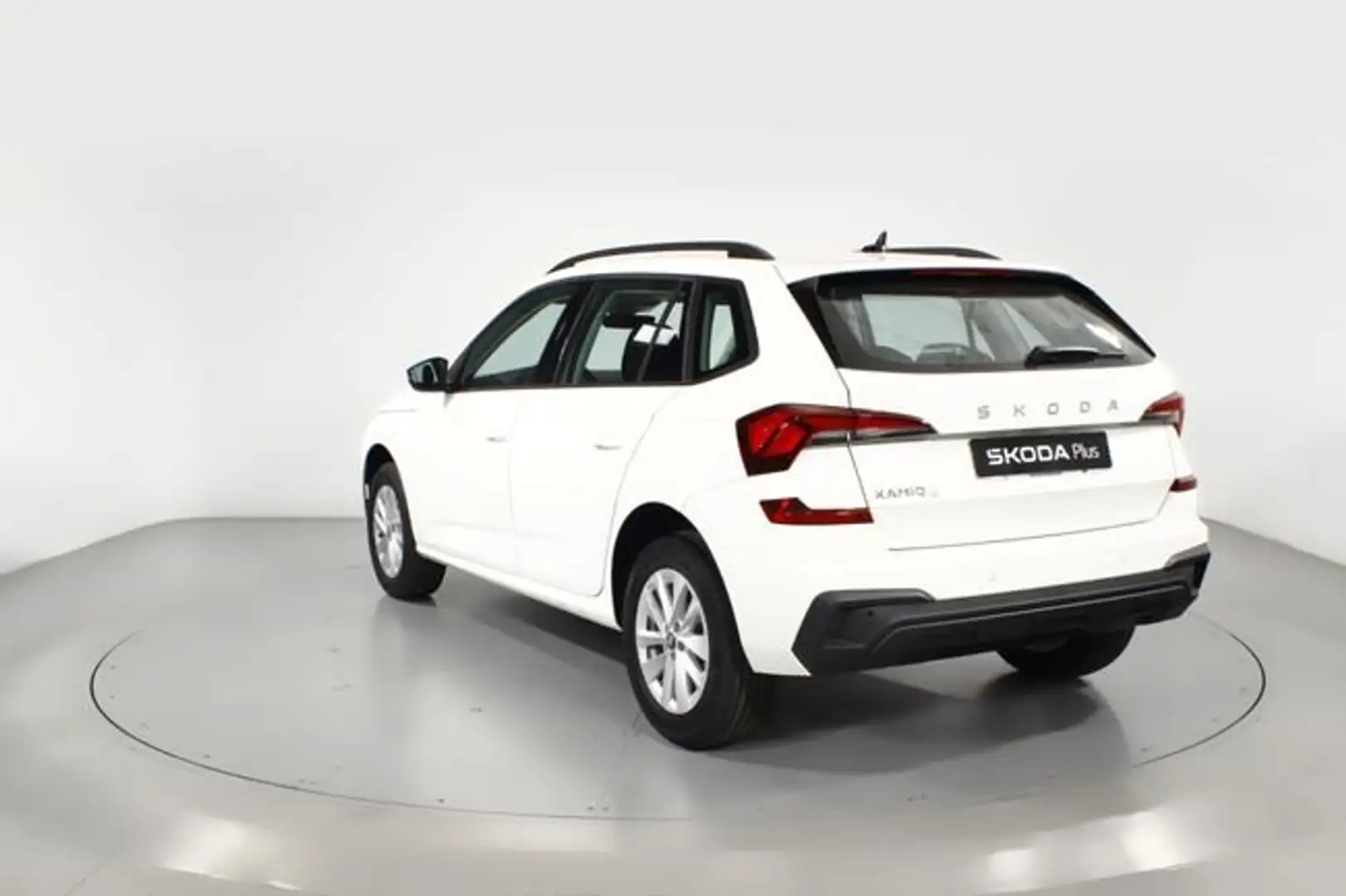 Skoda Kamiq 1.0 TSI Essence 70kW Blanco - 2