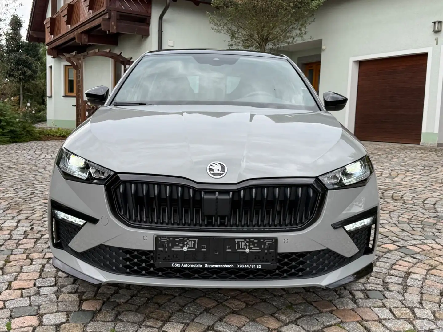 Skoda Scala 1.5 DSG Monte Carlo / Pano /  ACC / AHK Grau - 2
