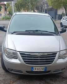 Voyager 2.8 crd LX Leather